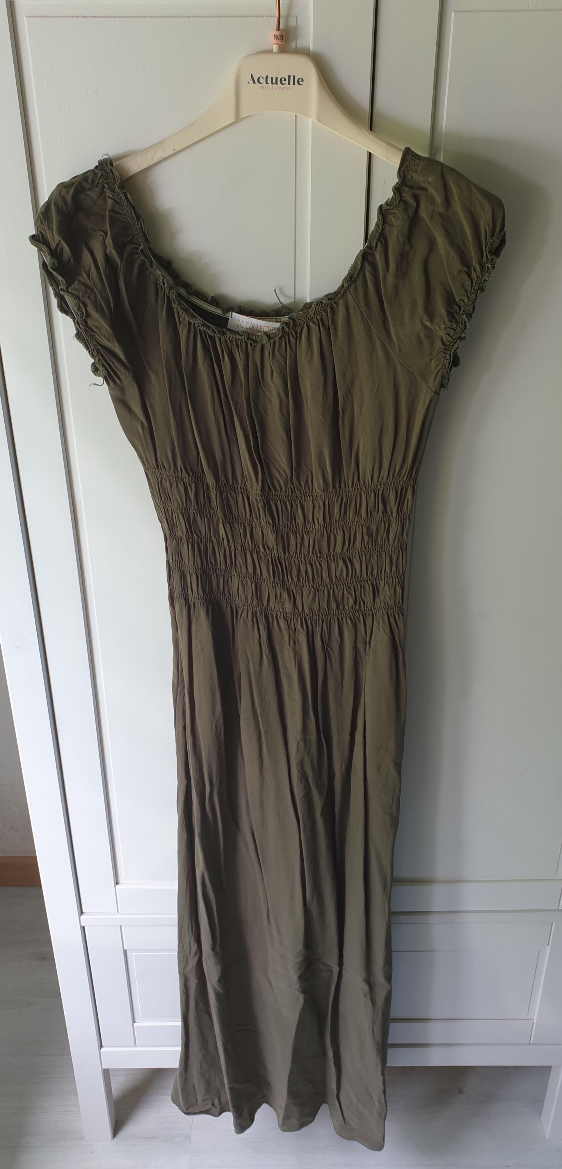 troc de troc réservé-robe longue image 0