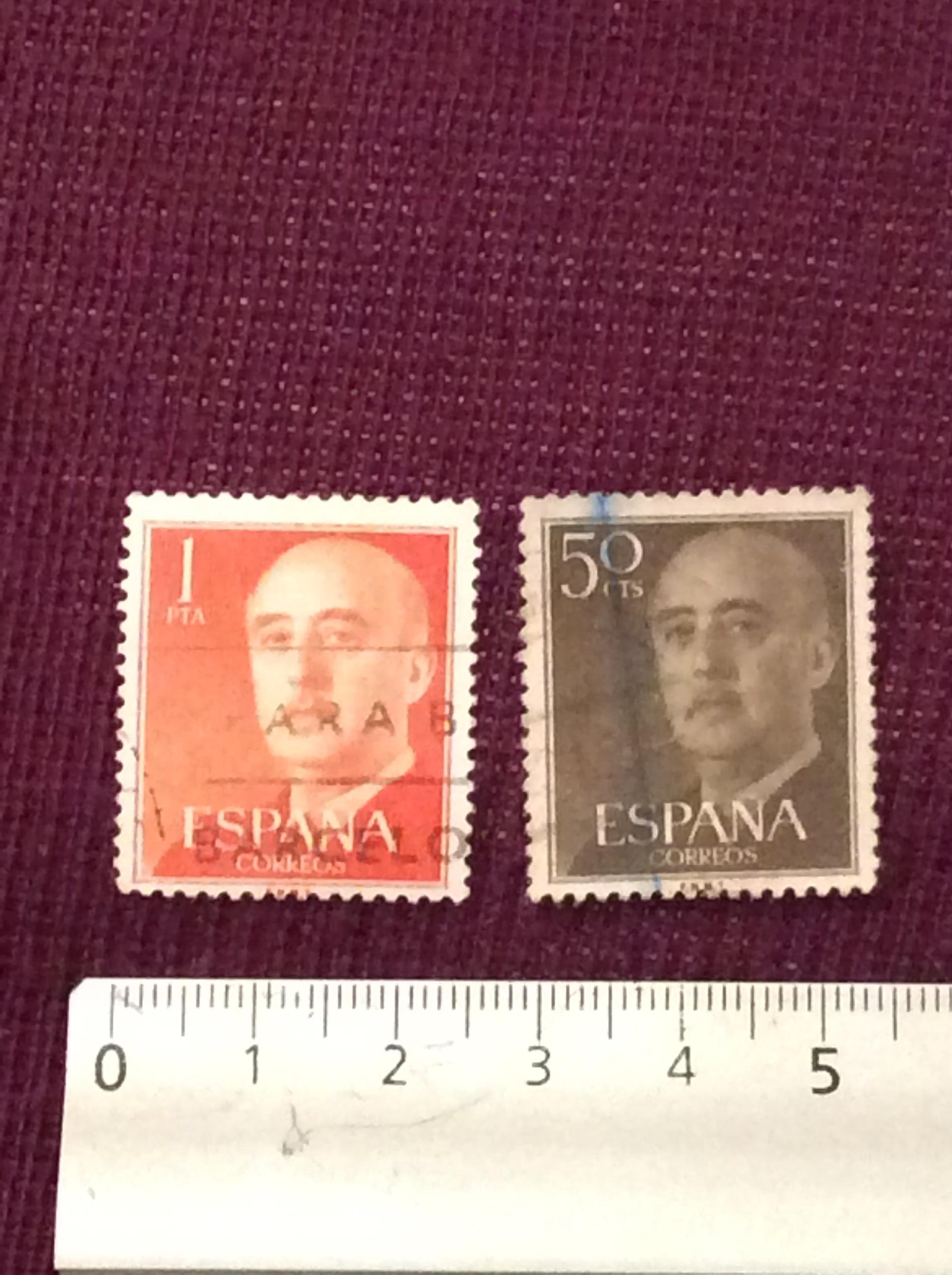 troc de troc 2 timbres espagnols image 0