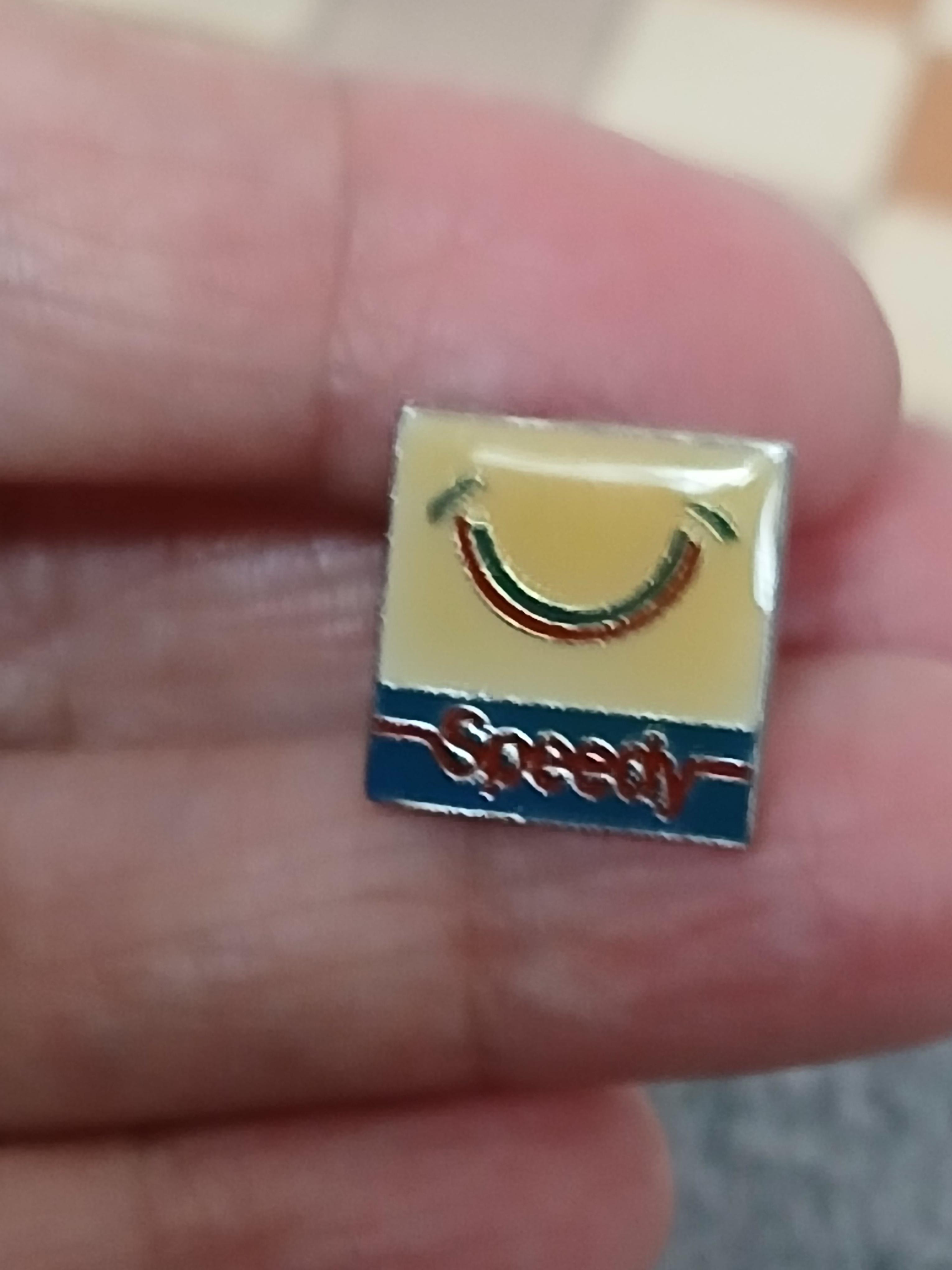 troc de troc reserver sophie  un pins image 1