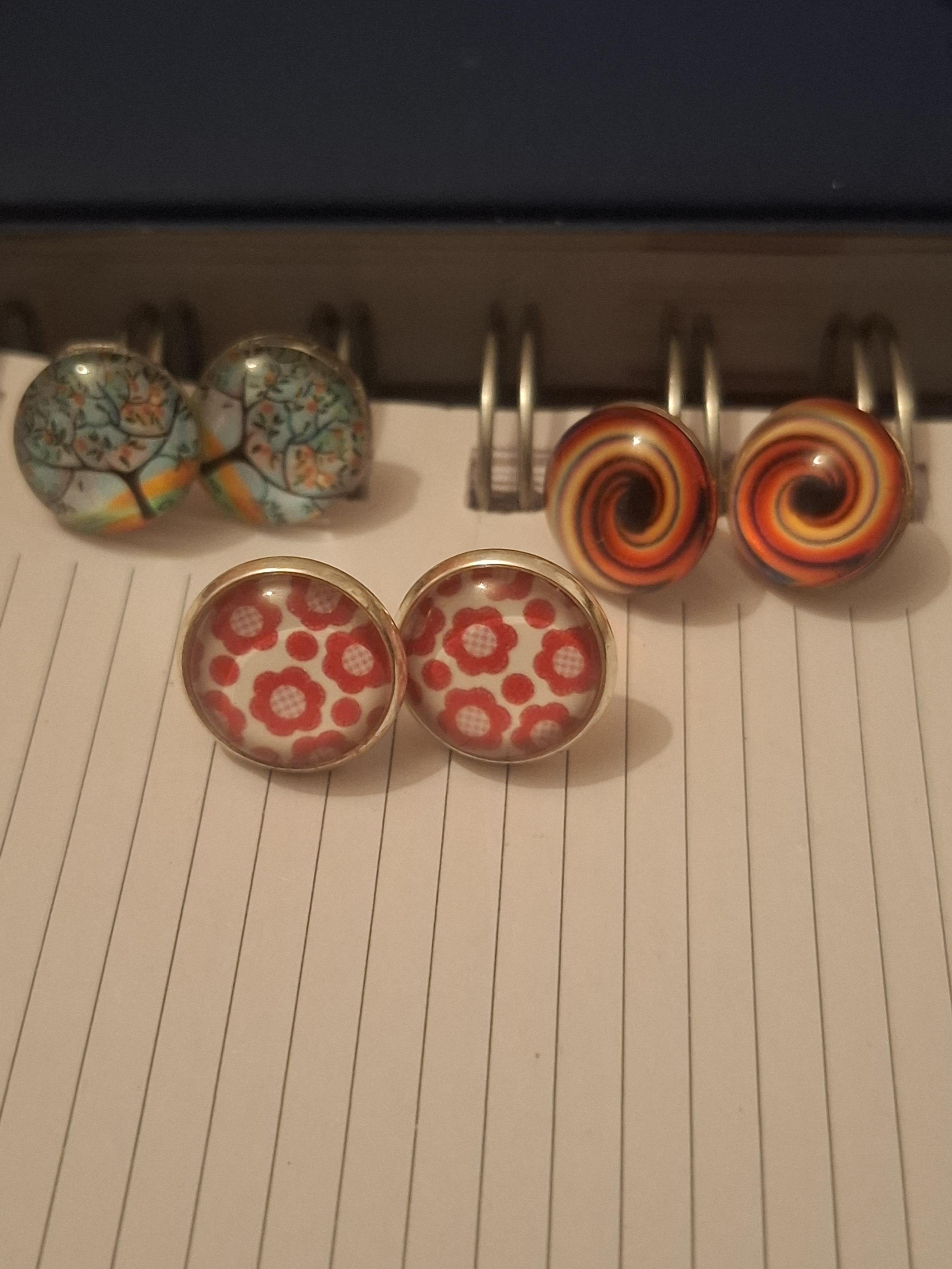 troc de troc boucles d'oreilles image 0