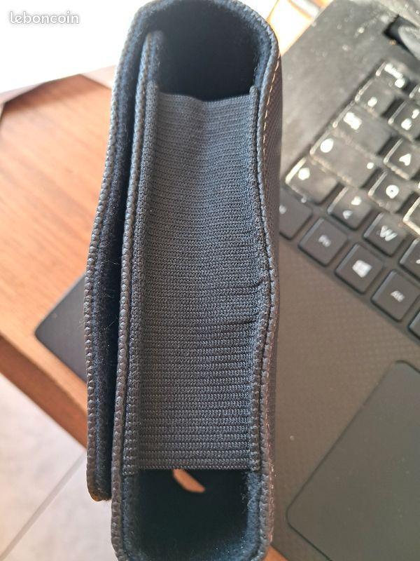 troc de troc pochette de gps tomtom excellent état image 2