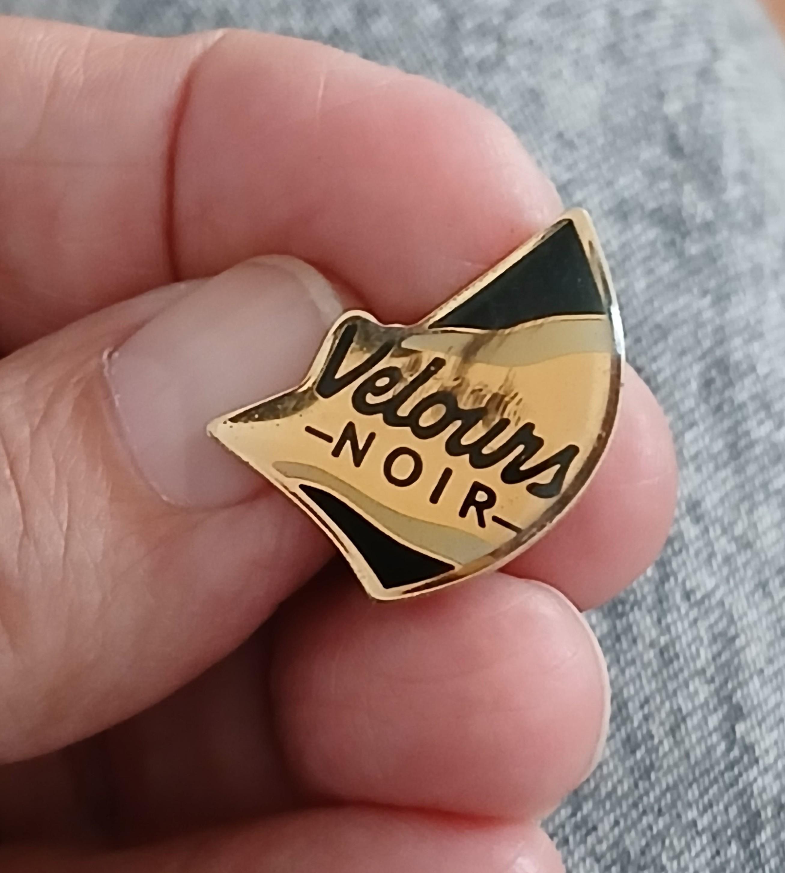 troc de troc un pins image 0