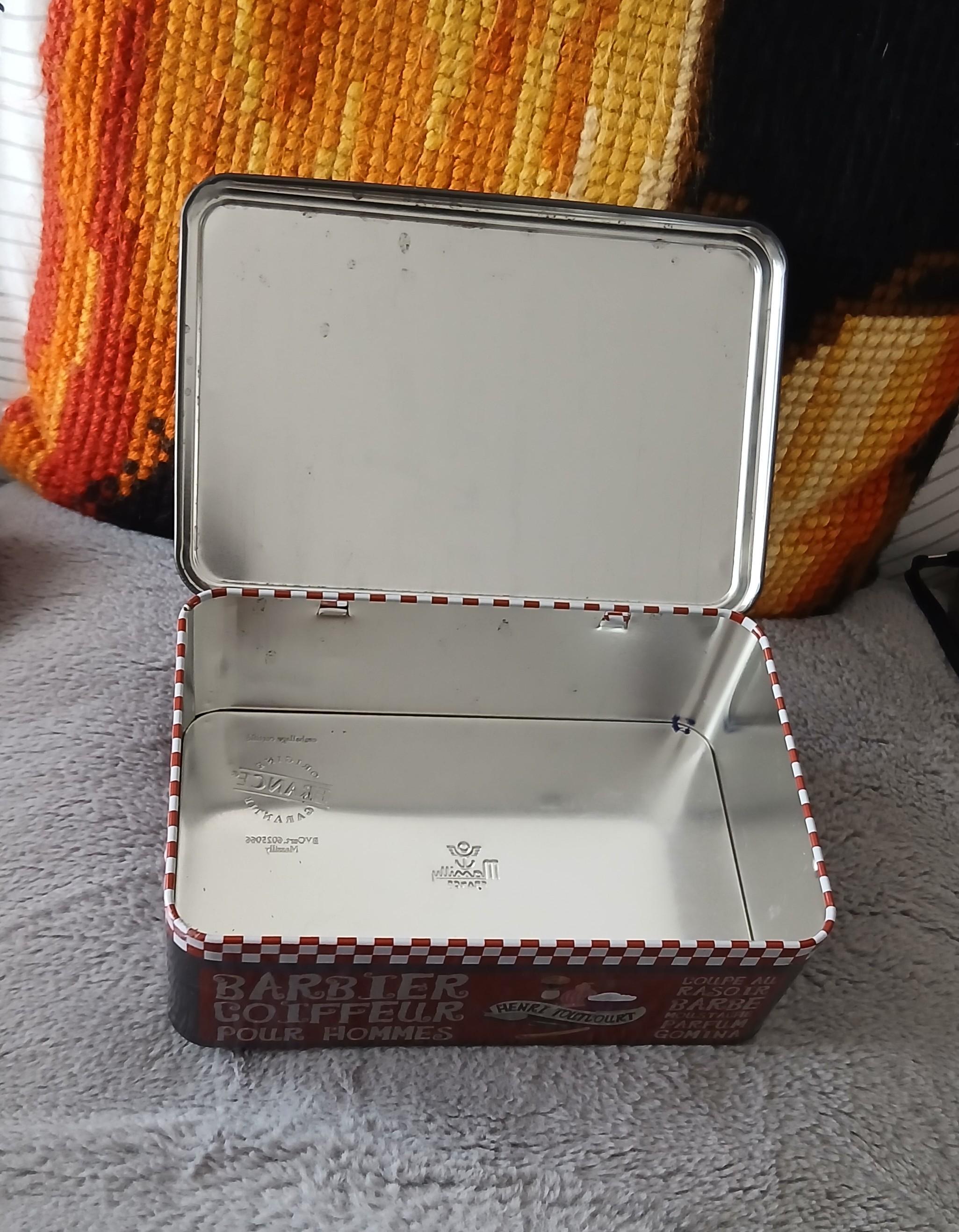 troc de troc boîte en fer image 1