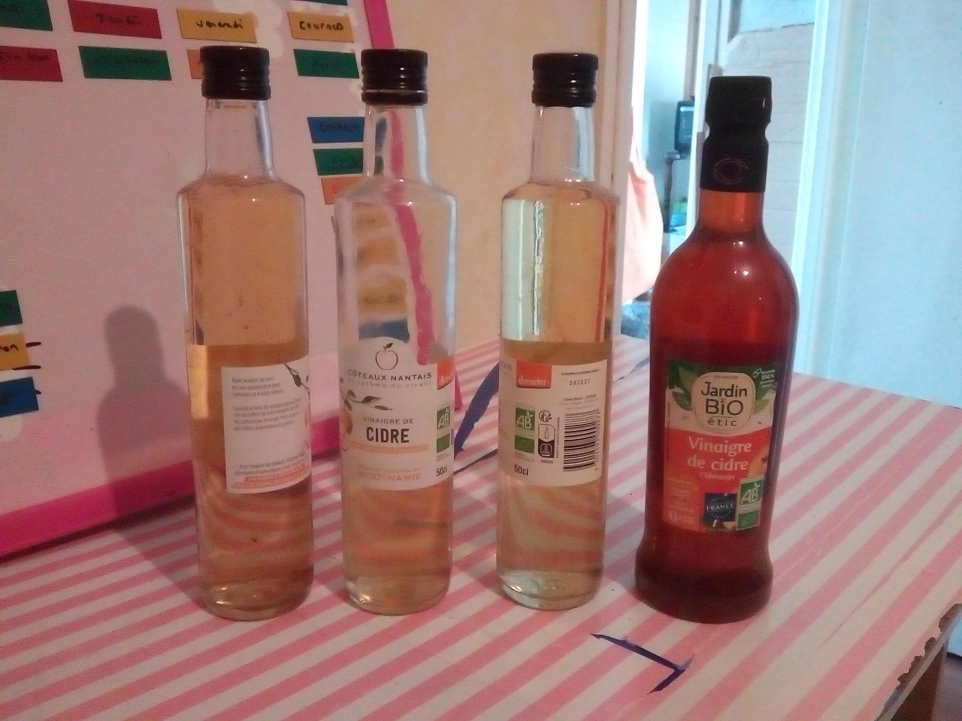 troc de troc lot de bouteilles vinaigre de cidre image 0