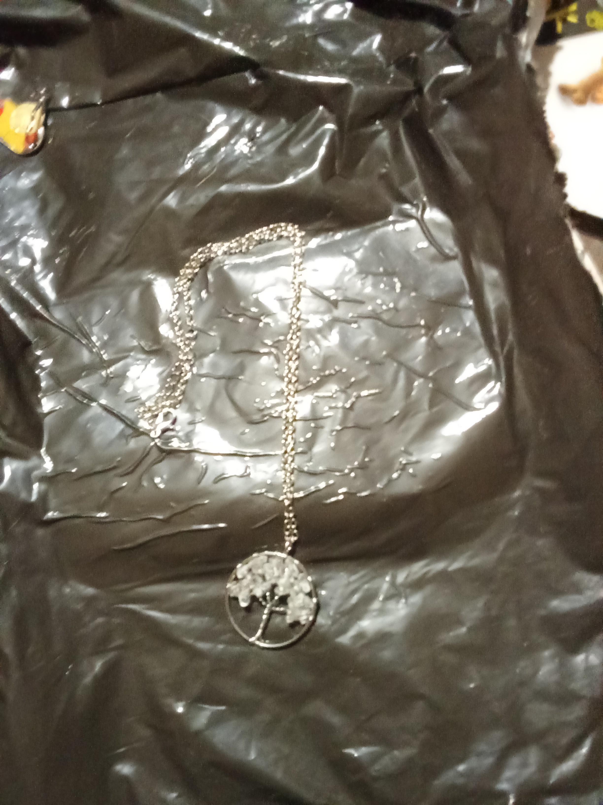 troc de troc collier arbre de vie cristal de roche neuf réservé sandrine image 0