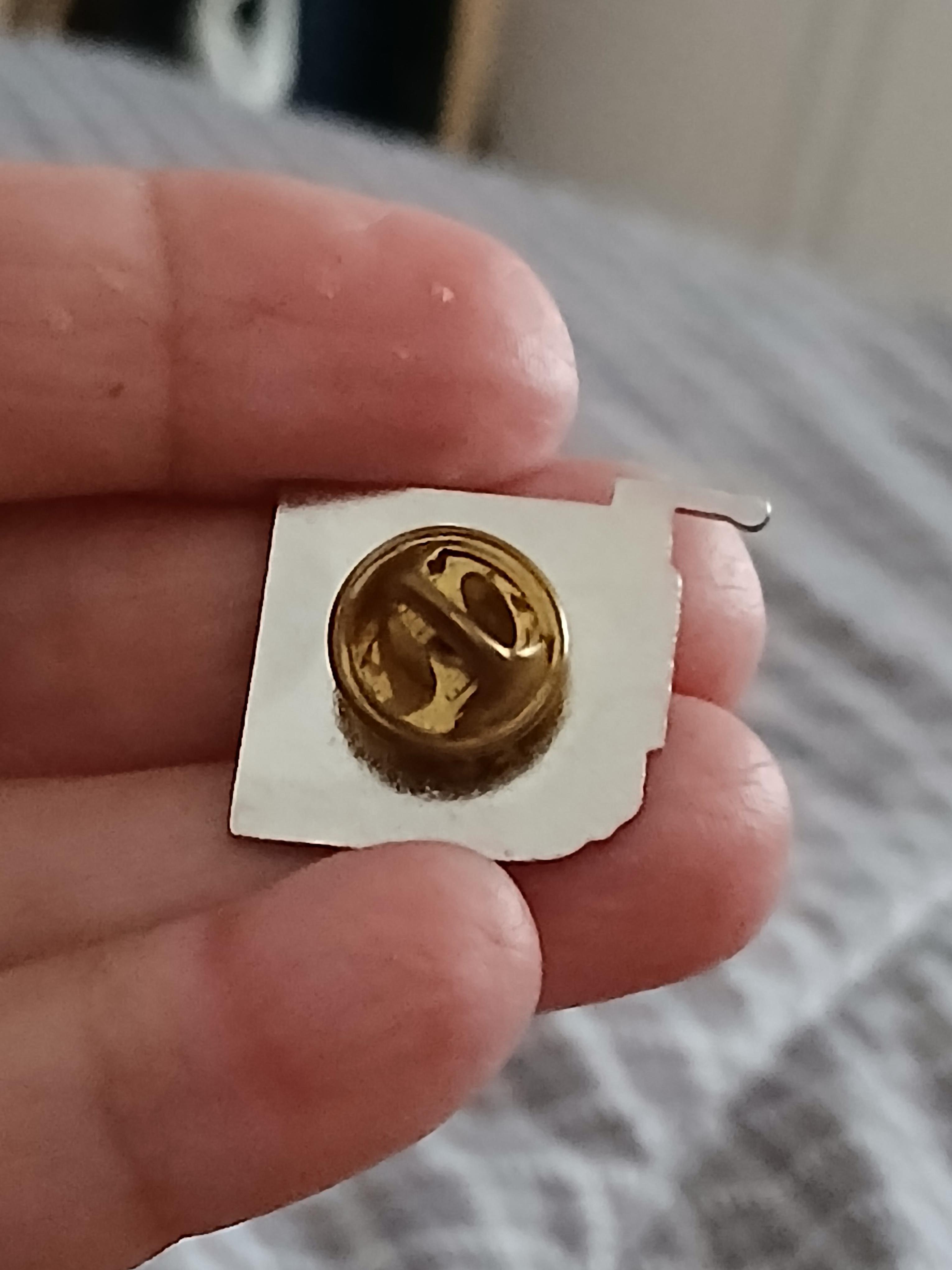 troc de troc n * 15 reserver gigi un pins ' matra ' image 2