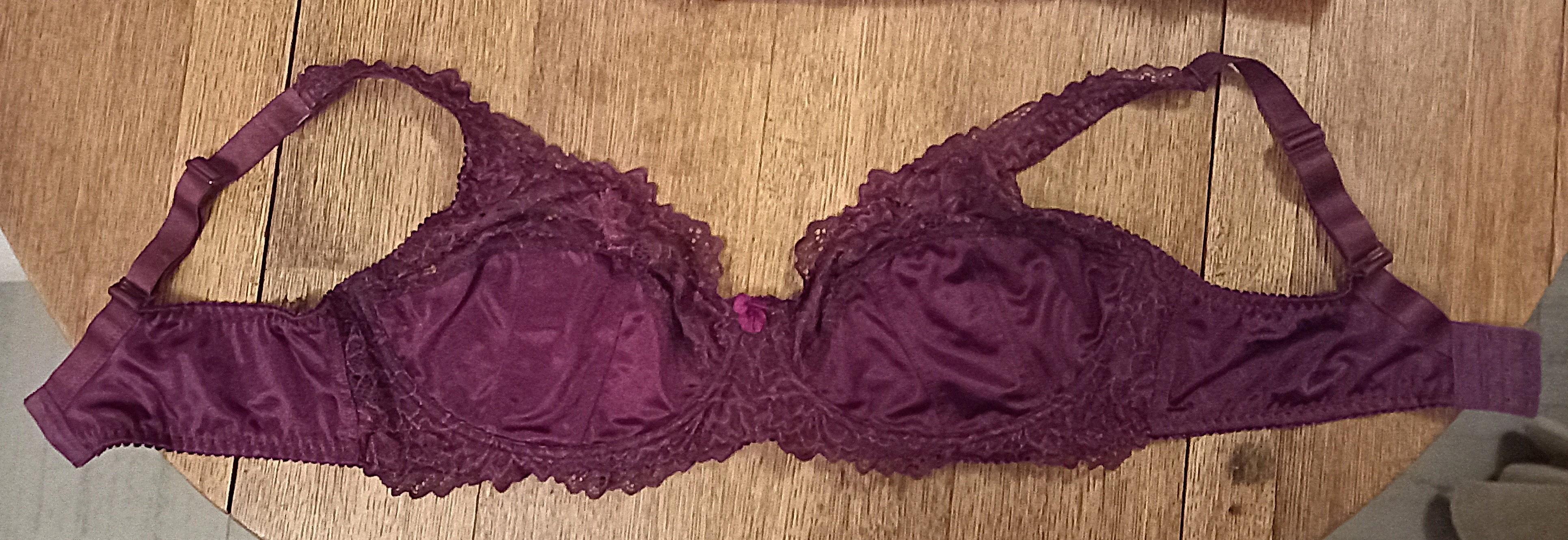 troc de troc soutien-gorge prune. image 0