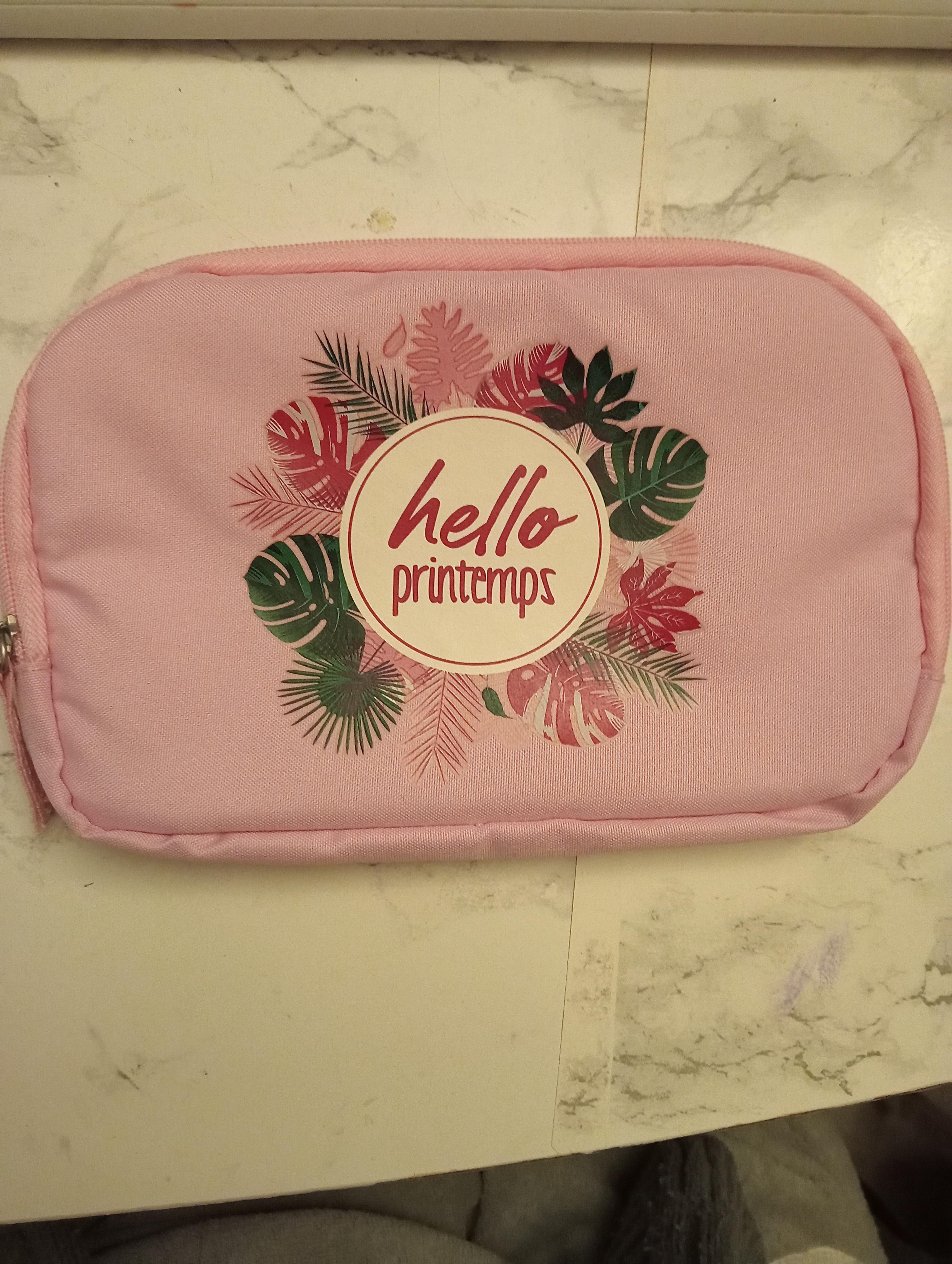 troc de troc pochette trousse image 0