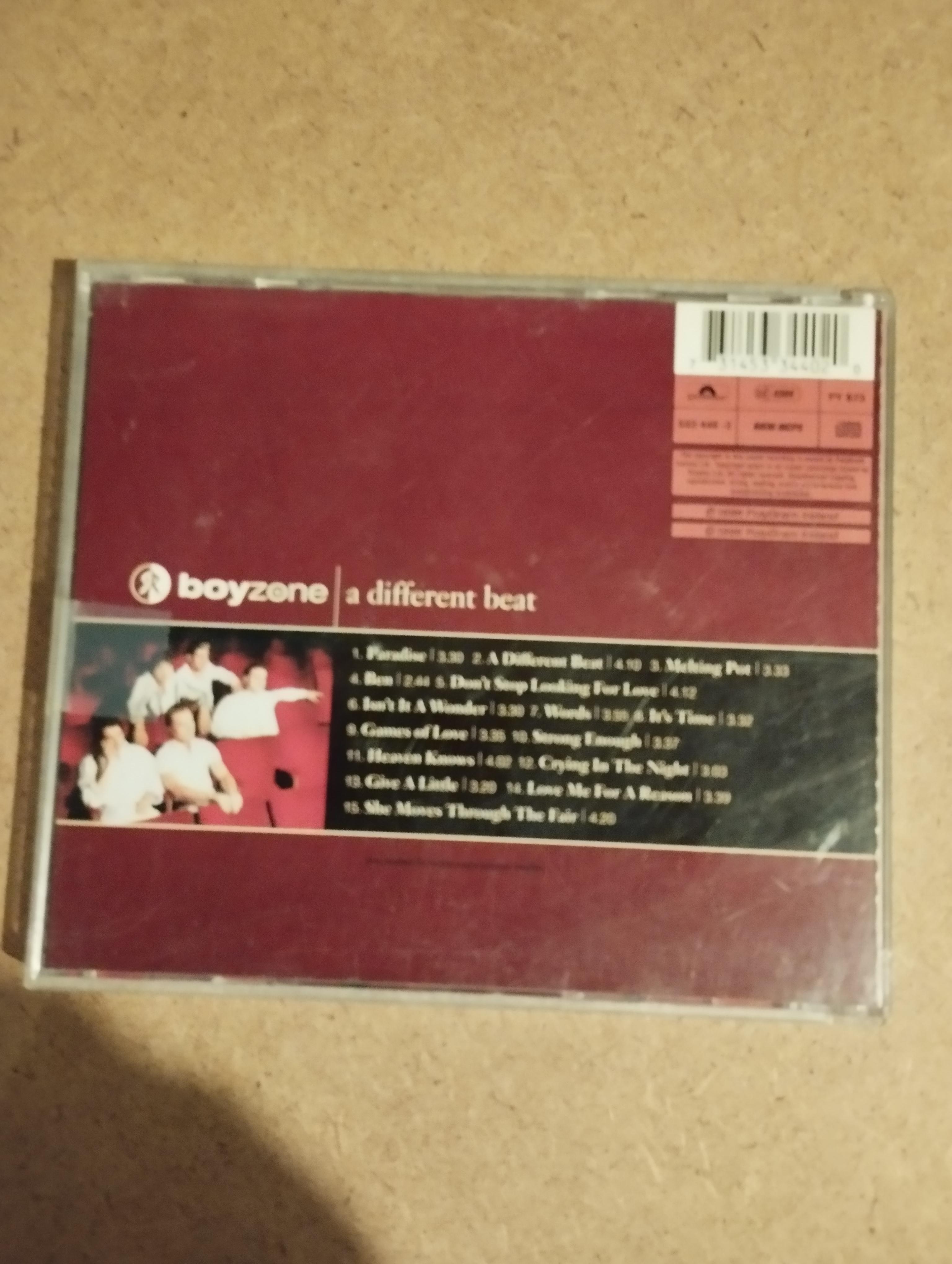 troc de troc cd boyzone - a different beat image 1