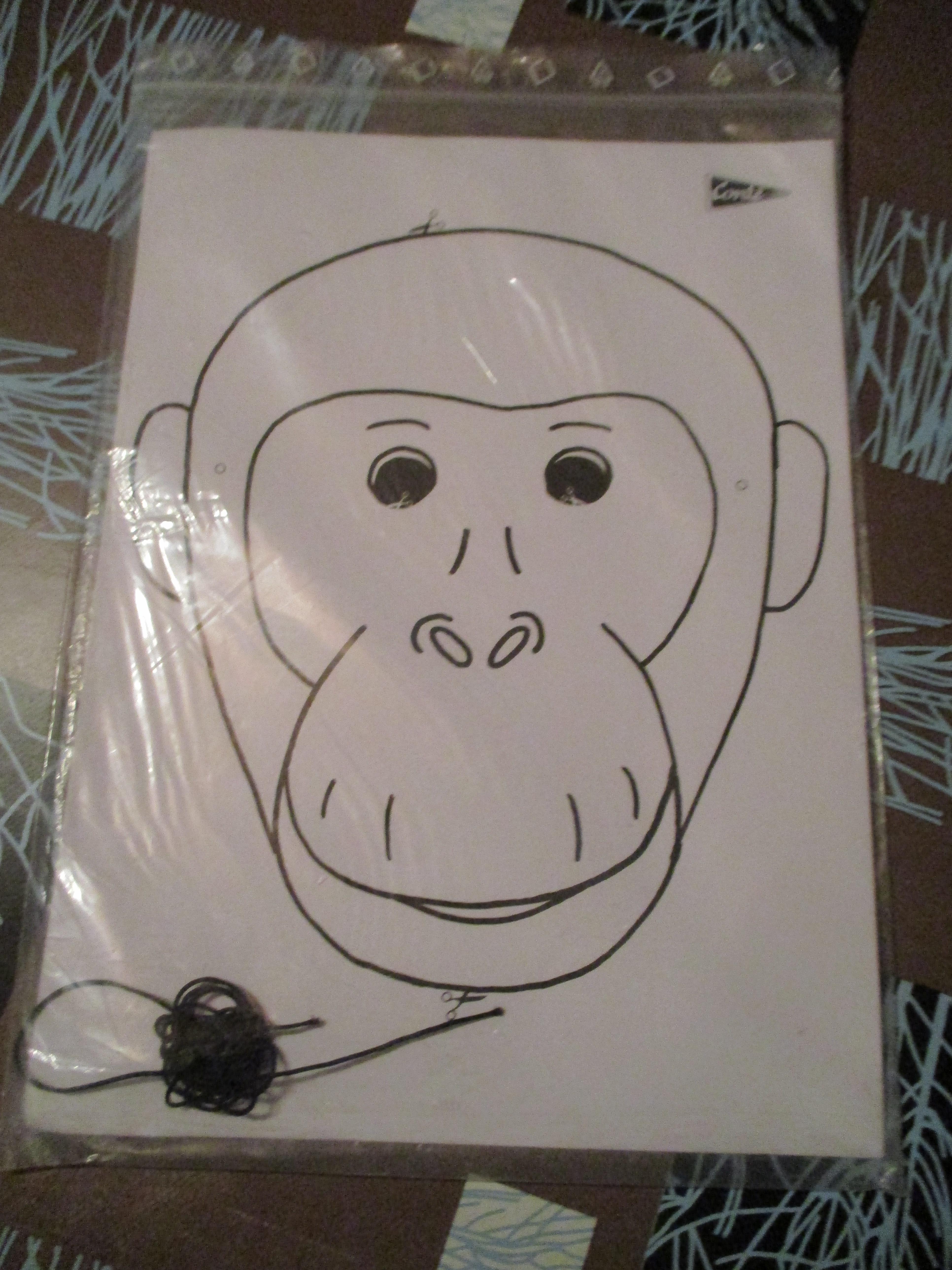 troc de troc ensemble de masque à colorier conte image 1