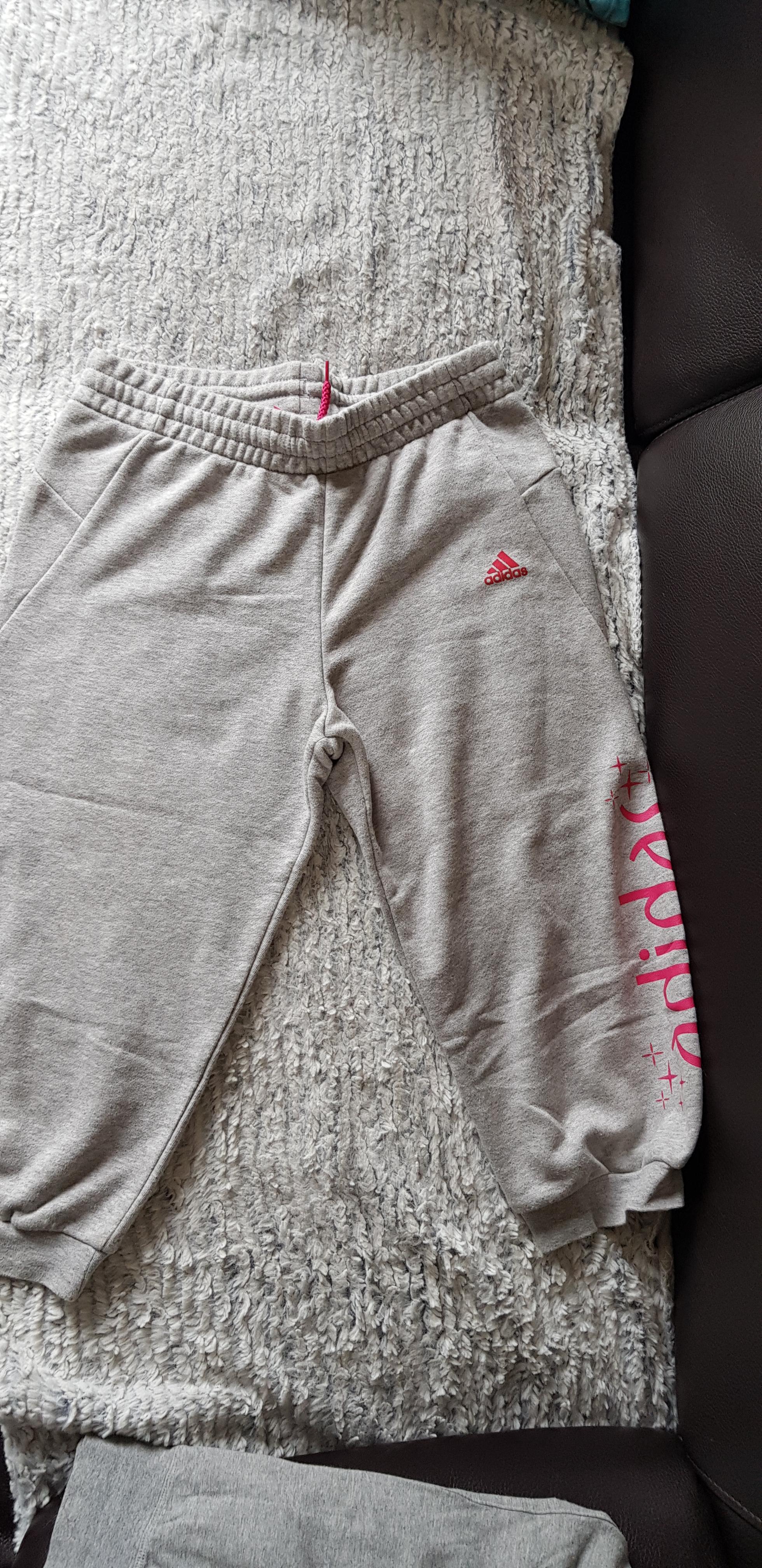 troc de troc reservé katymyny pantalon sport bermuda 13a 14ans image 0