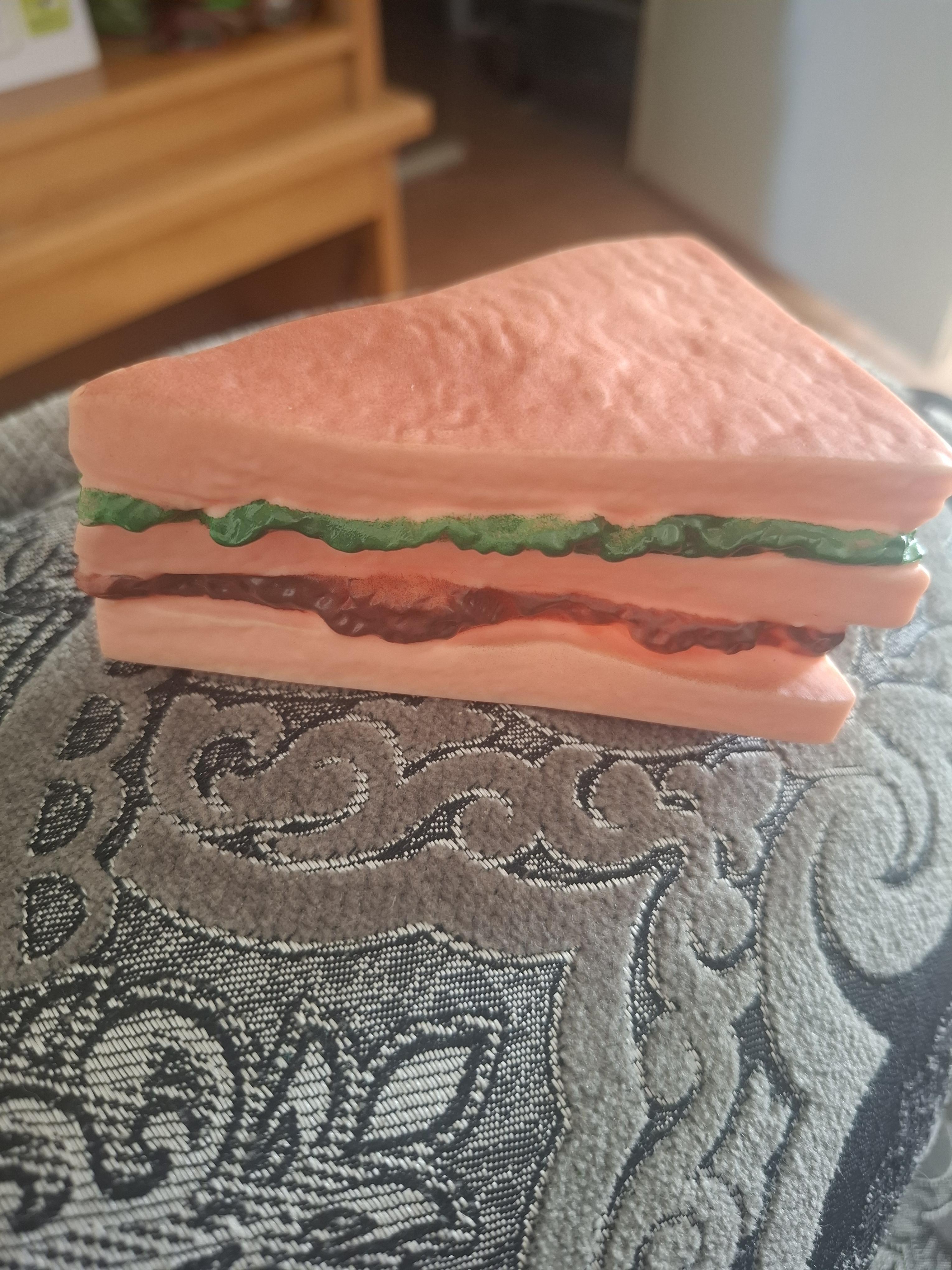 troc de troc jouet sandwich chien avec un pouette pouette image 0