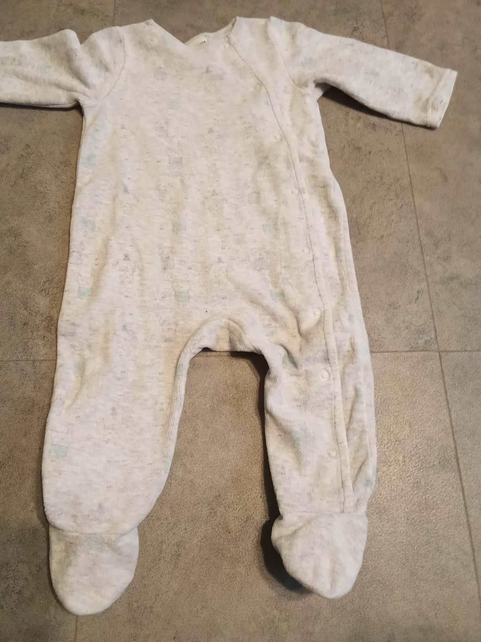 troc de troc pyjama gris tape a l'oeil 9 mois image 0