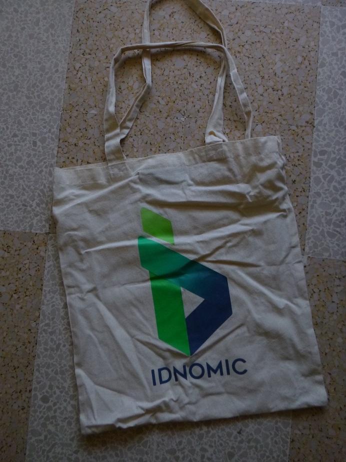 troc de troc tote bag image 1