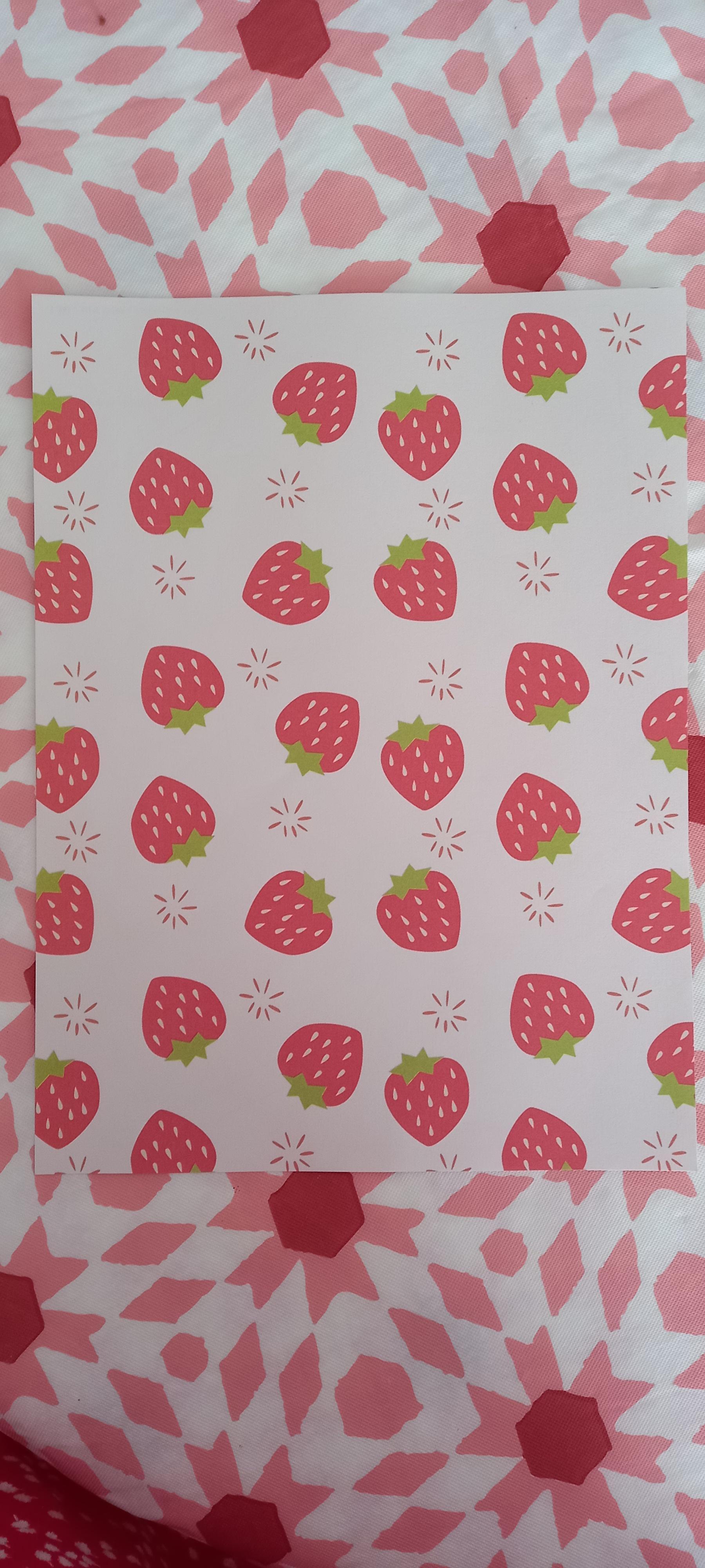 troc de troc papier créatif "fraises". image 0