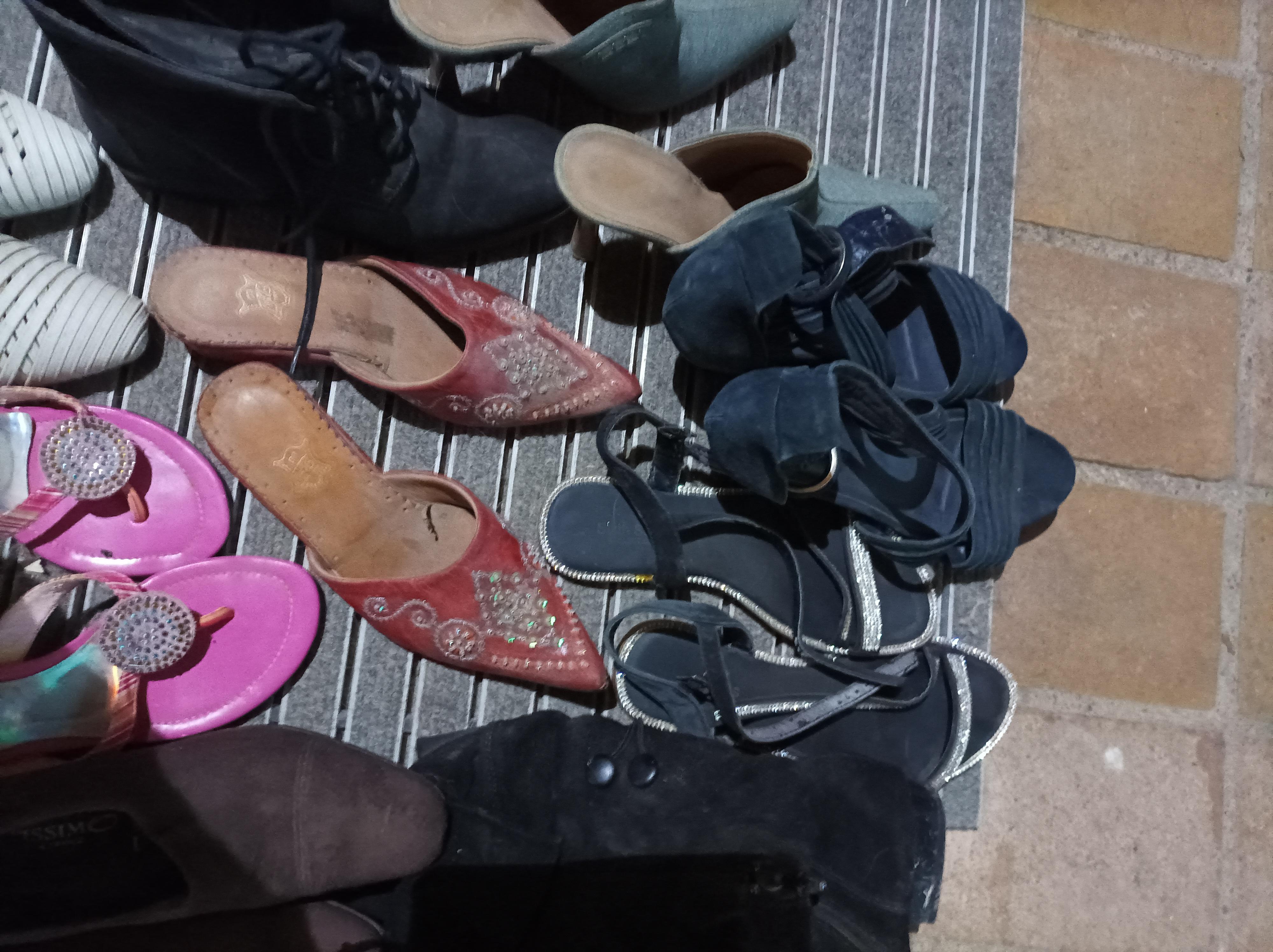 troc de troc 9 paires de chaussures t36 image 1