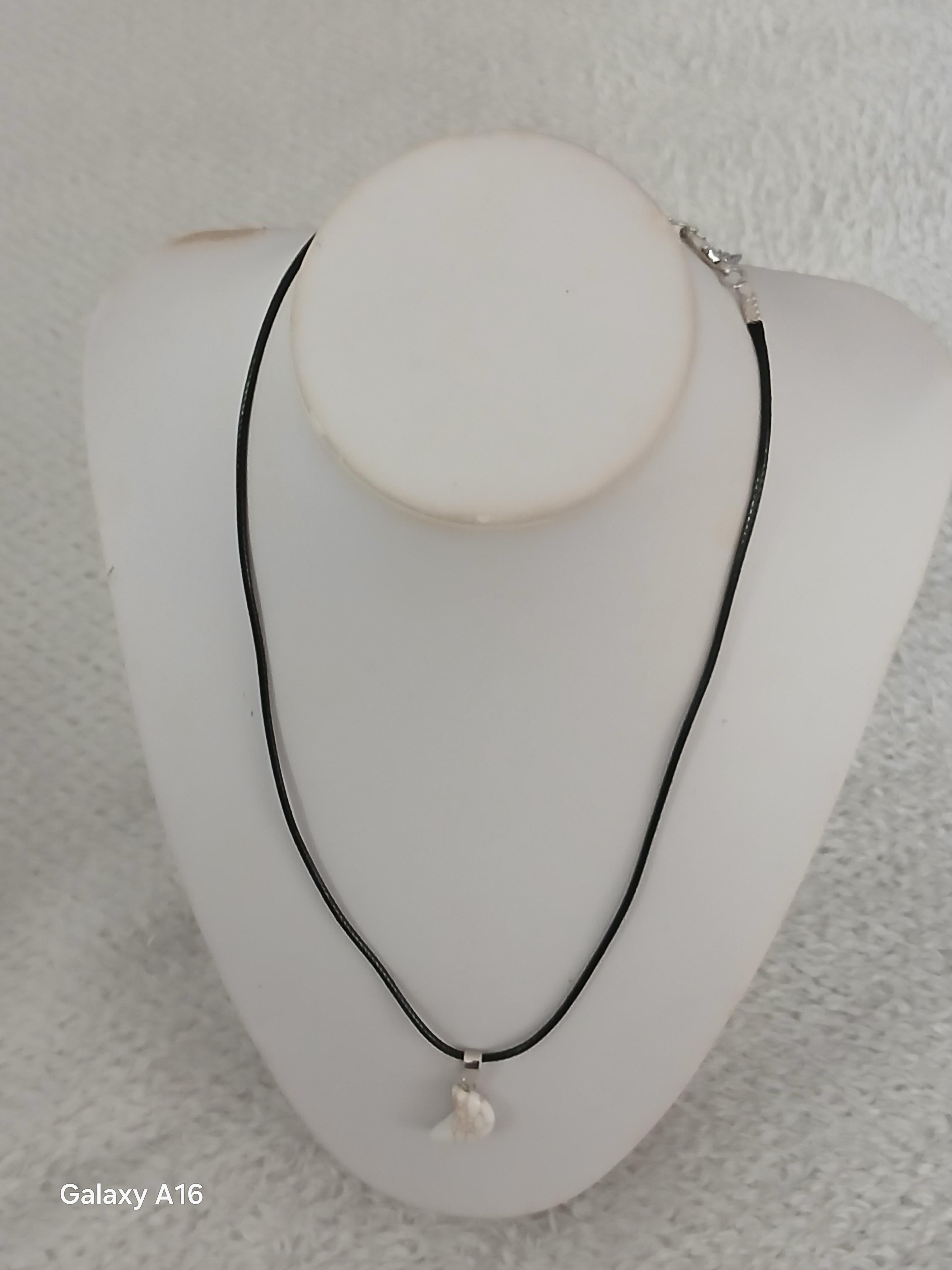 troc de troc collier femme image 0