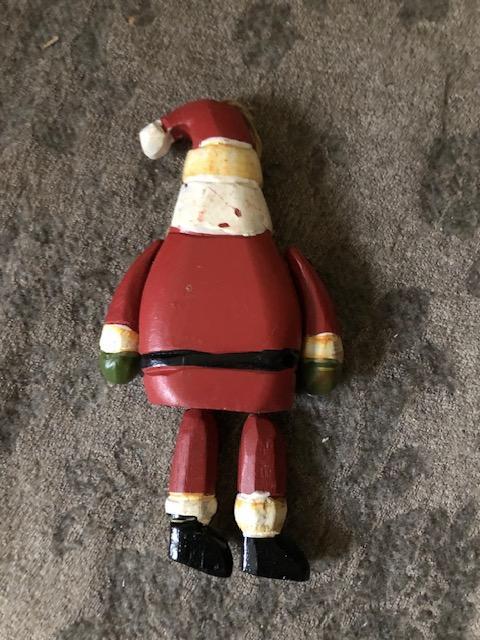troc de troc (réservé) petit père noël (15cm approx.) de bois à suspendre image 1