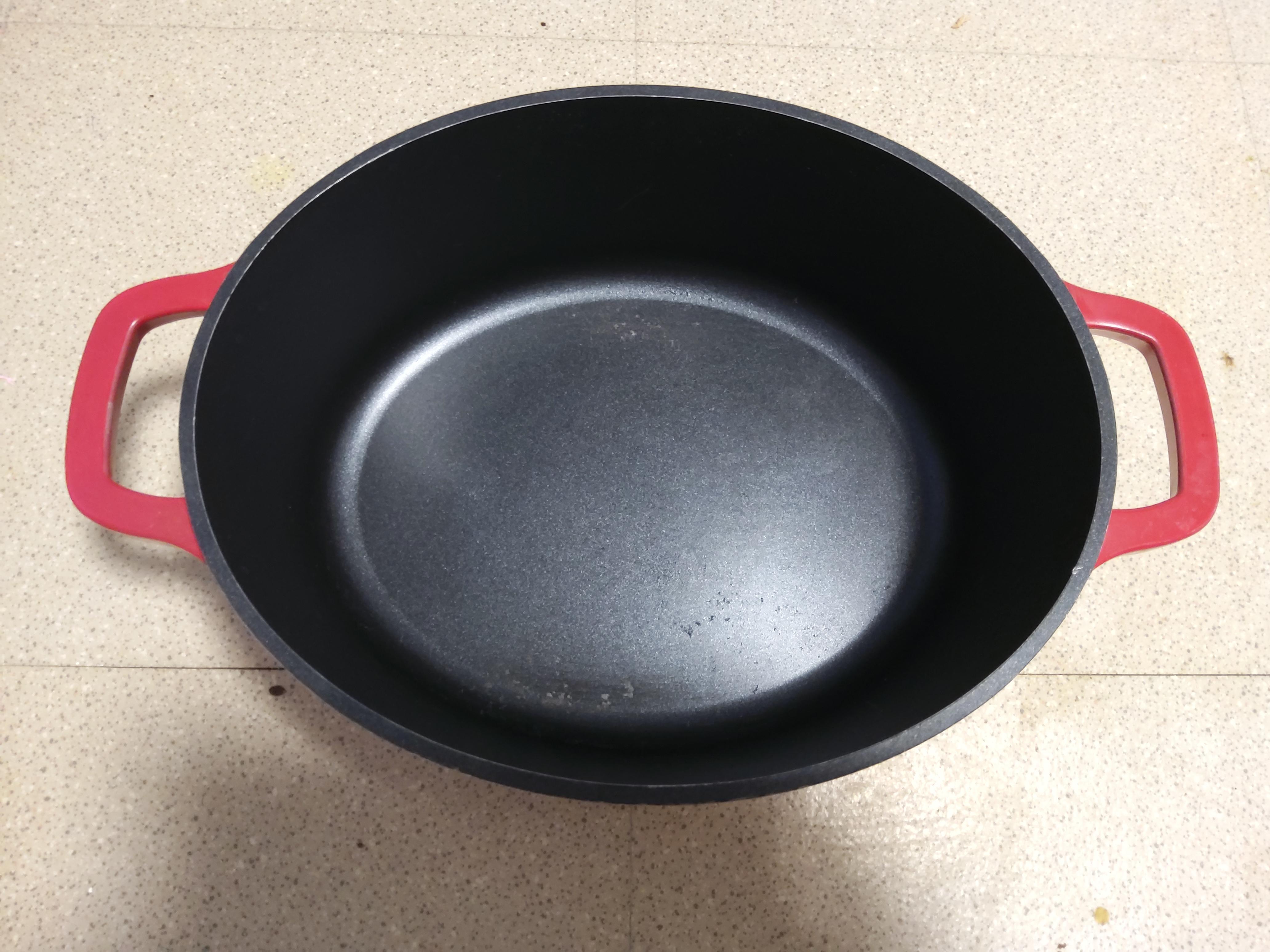 troc de troc cocotte en fonte sitram compatible induction image 2