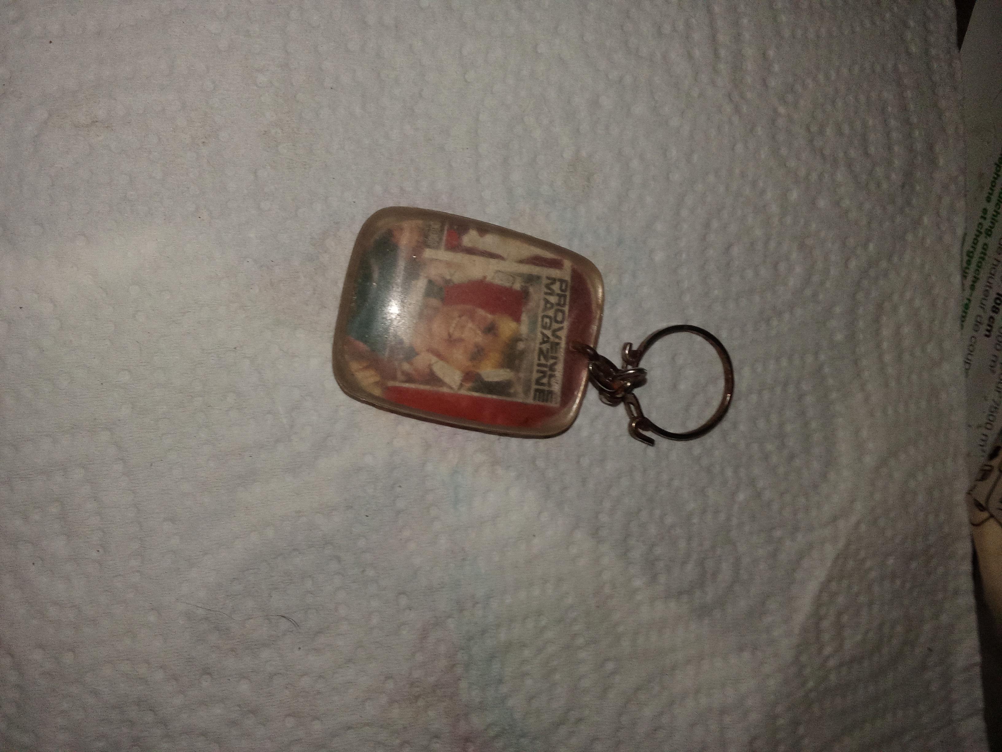 troc de troc porte clef image 0