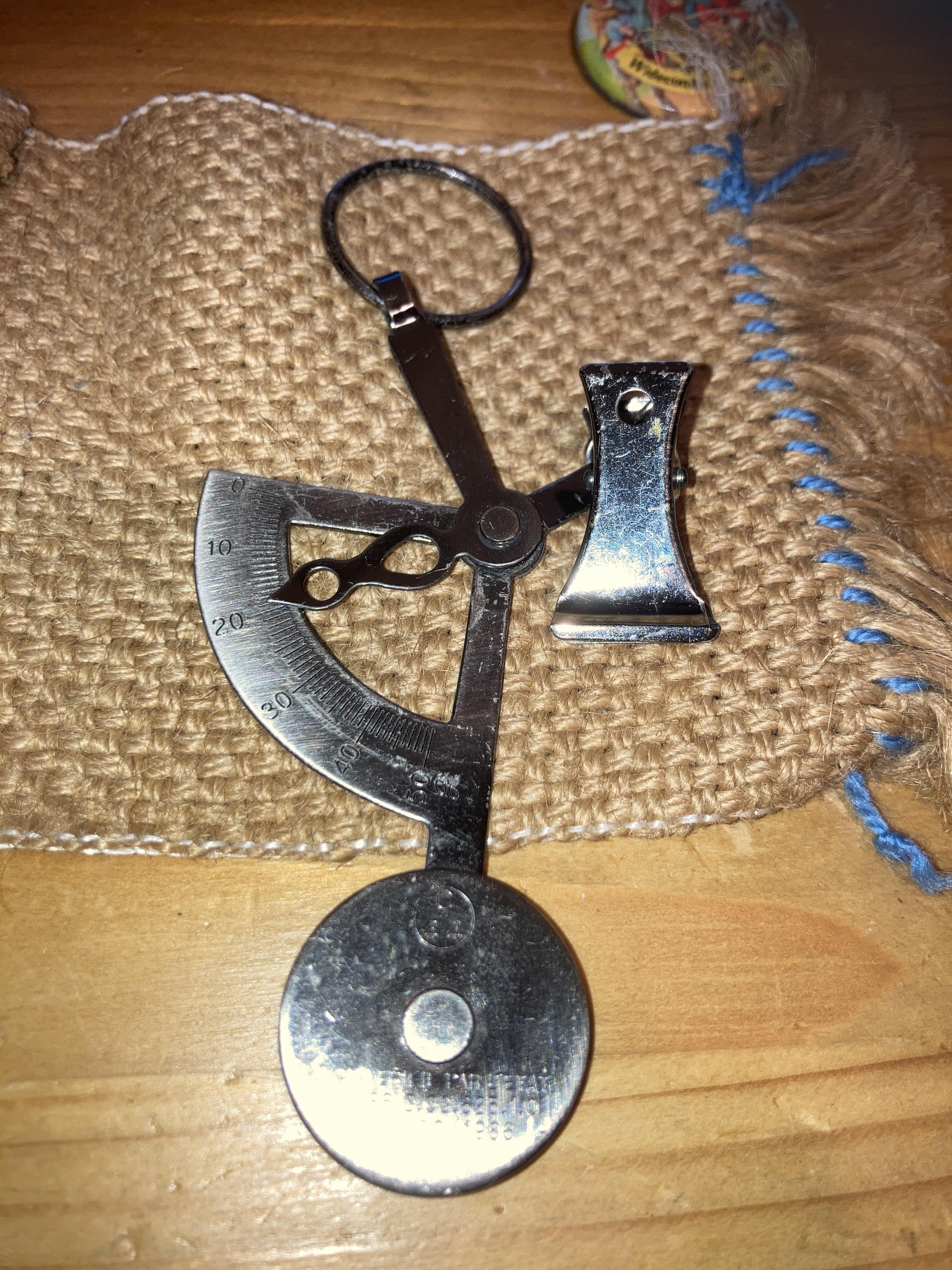 troc de troc pèse lettre image 0