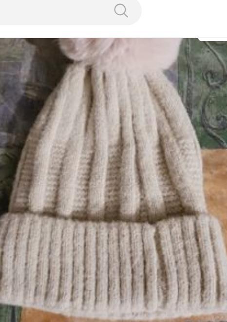 troc de troc bonnet pompon image 0