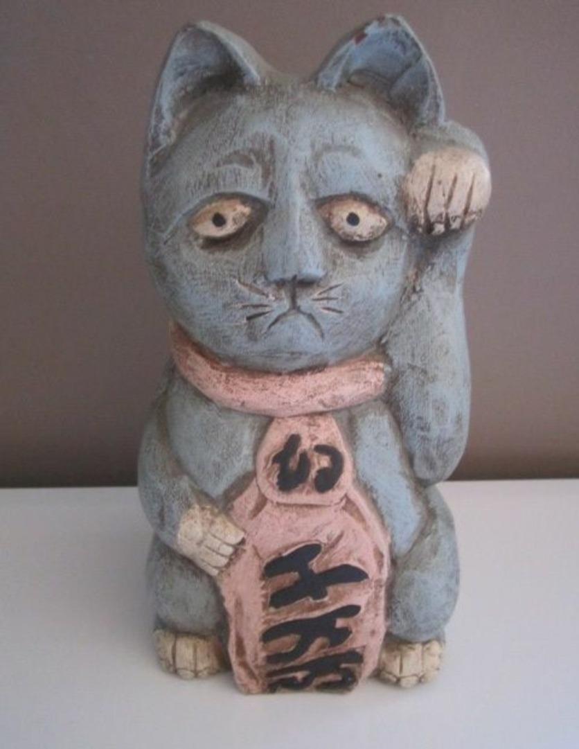 troc de troc rare maneki neko chat porte bonheur japonnais en bois haut 27,5 c image 0