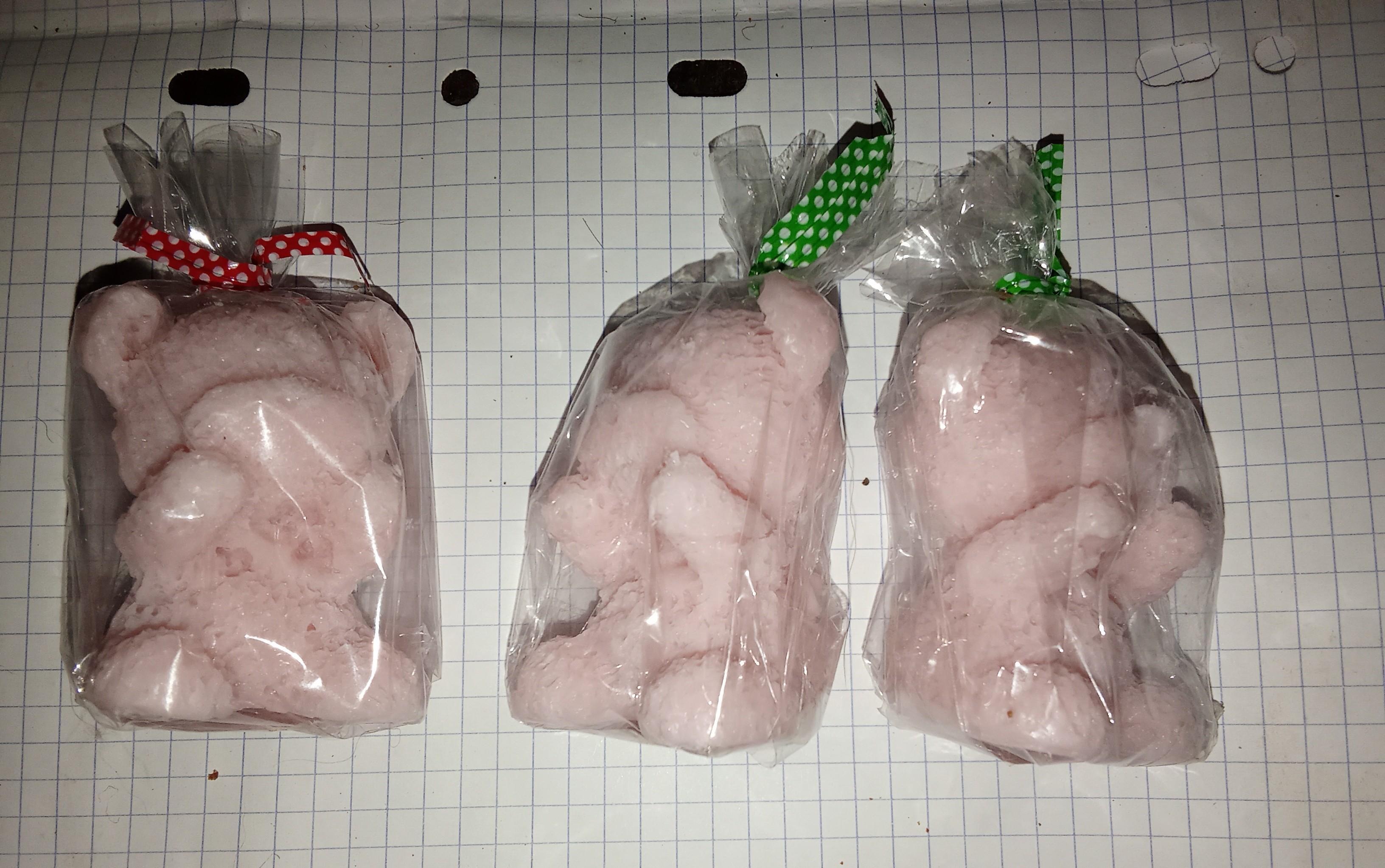 troc de troc lot de 3 oursons savon au lait de chèvre artisanale image 0
