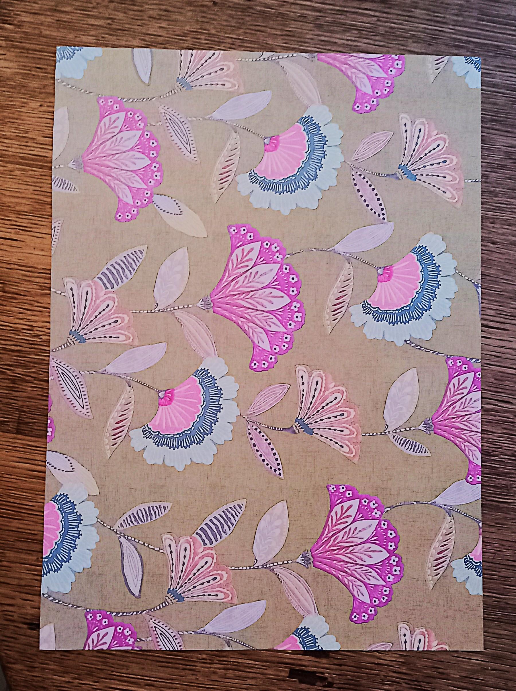 troc de troc papier créatif recto/verso. image 1