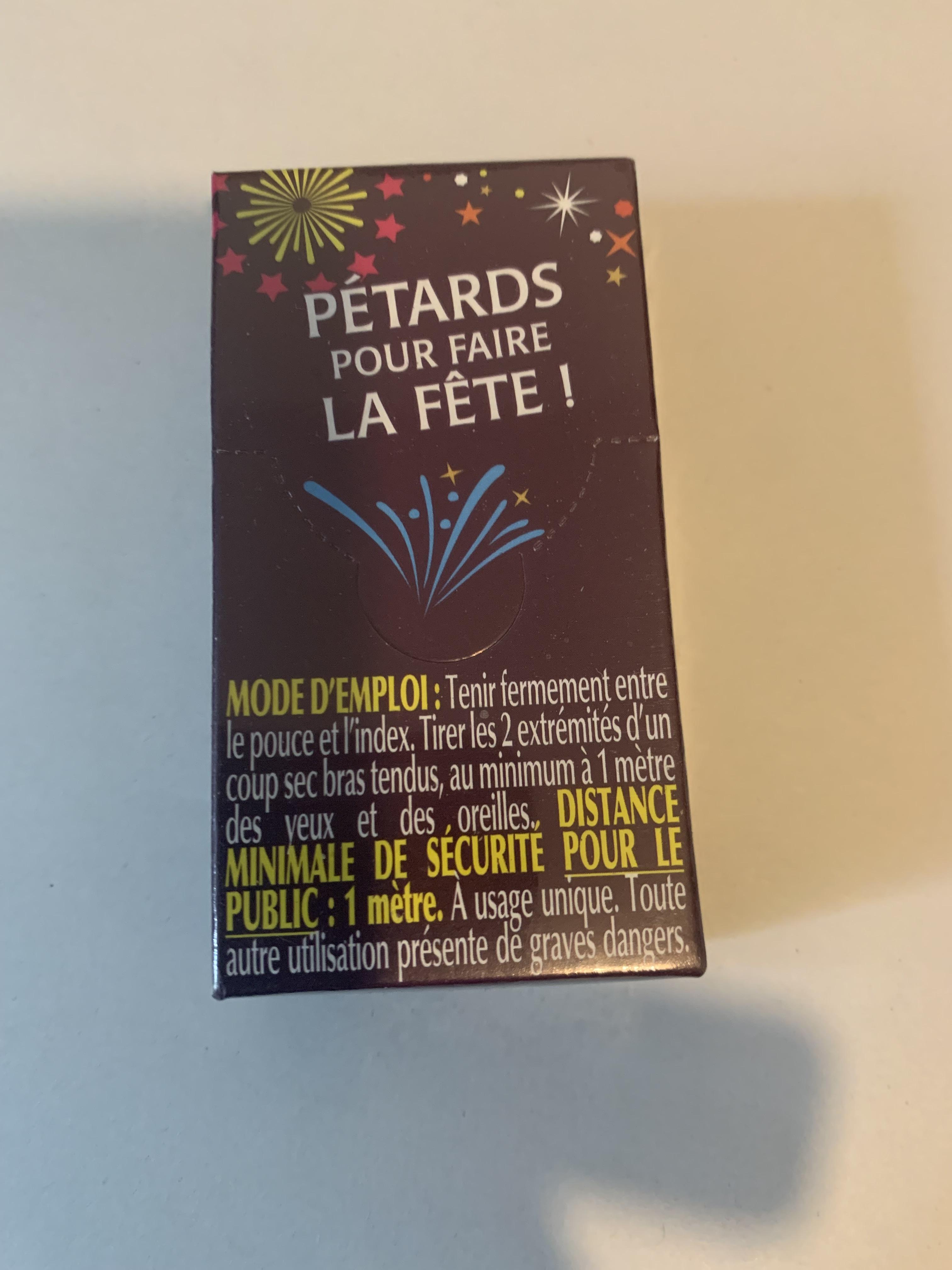 troc de troc petite boîte de pétards image 0