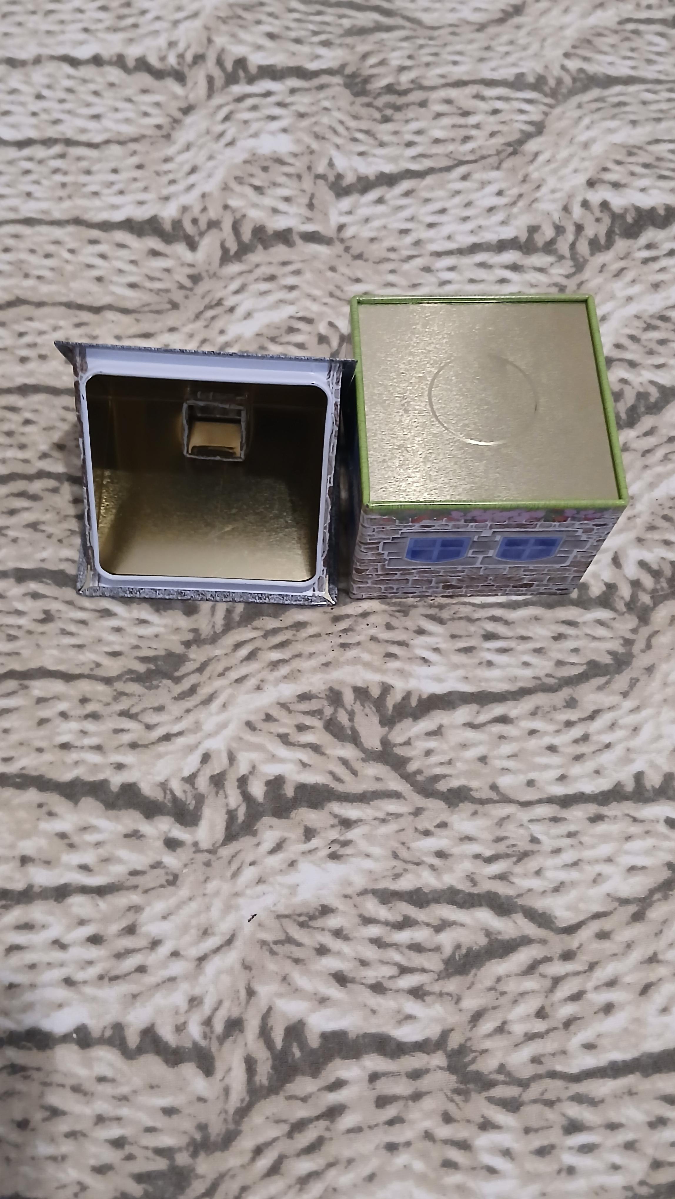 troc de troc reserver celestine  boîte en fer image 2