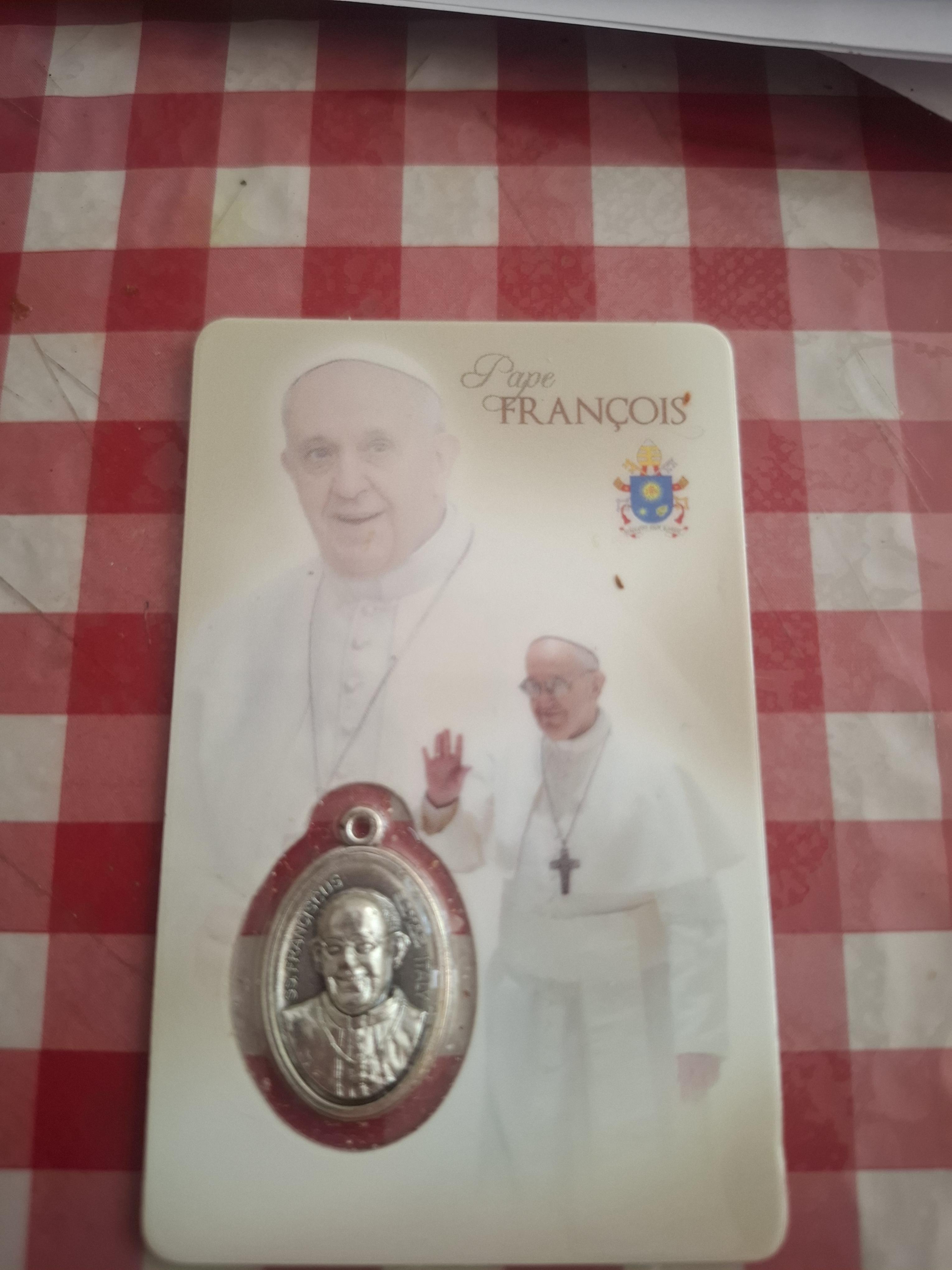 troc de troc reserve medaille pape francois image 0