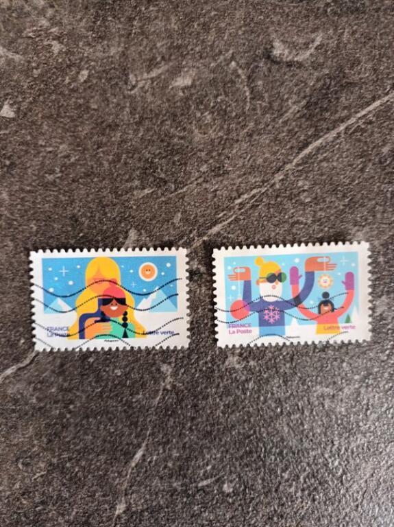 troc de troc rompu de série les timbres qui nous rappochent 2023 - 2/12 image 0