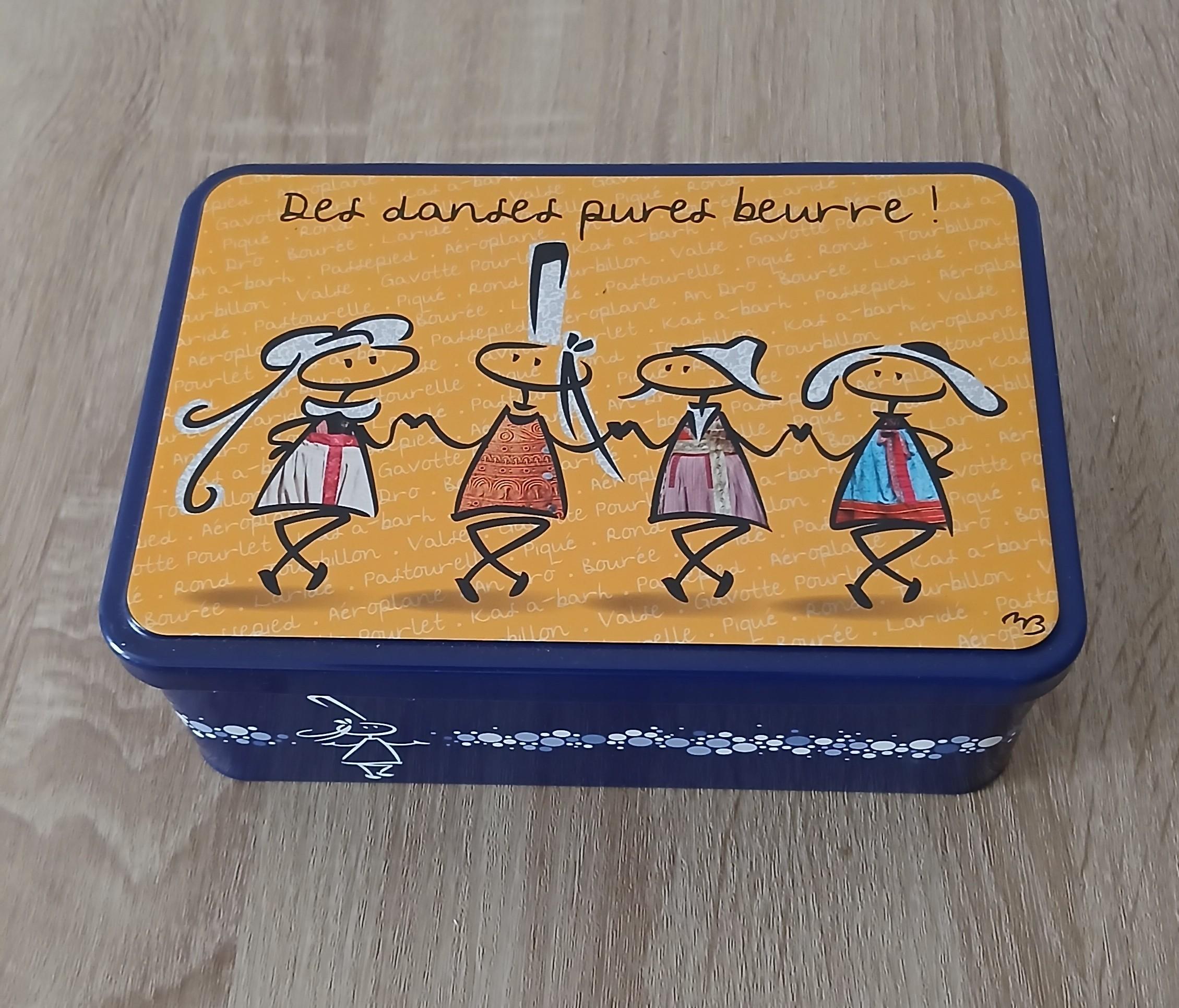 troc de troc reserver aventura  boîte en fer image 0