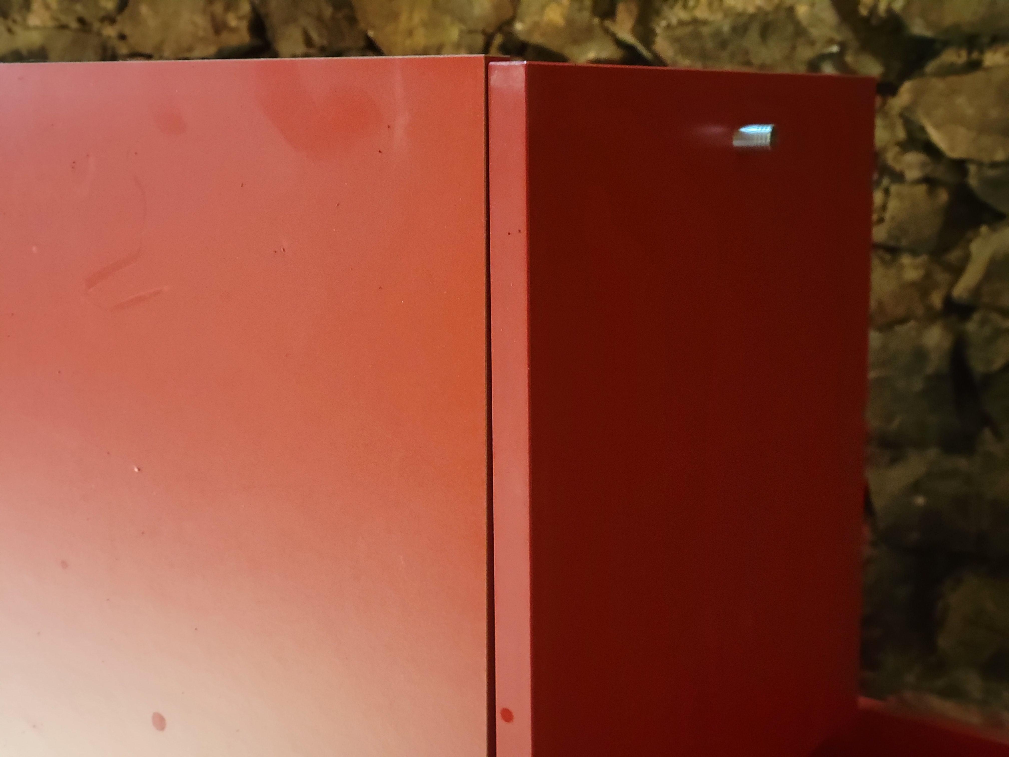 troc de troc 4 blocs portes rouge pour kallax ikea image 0