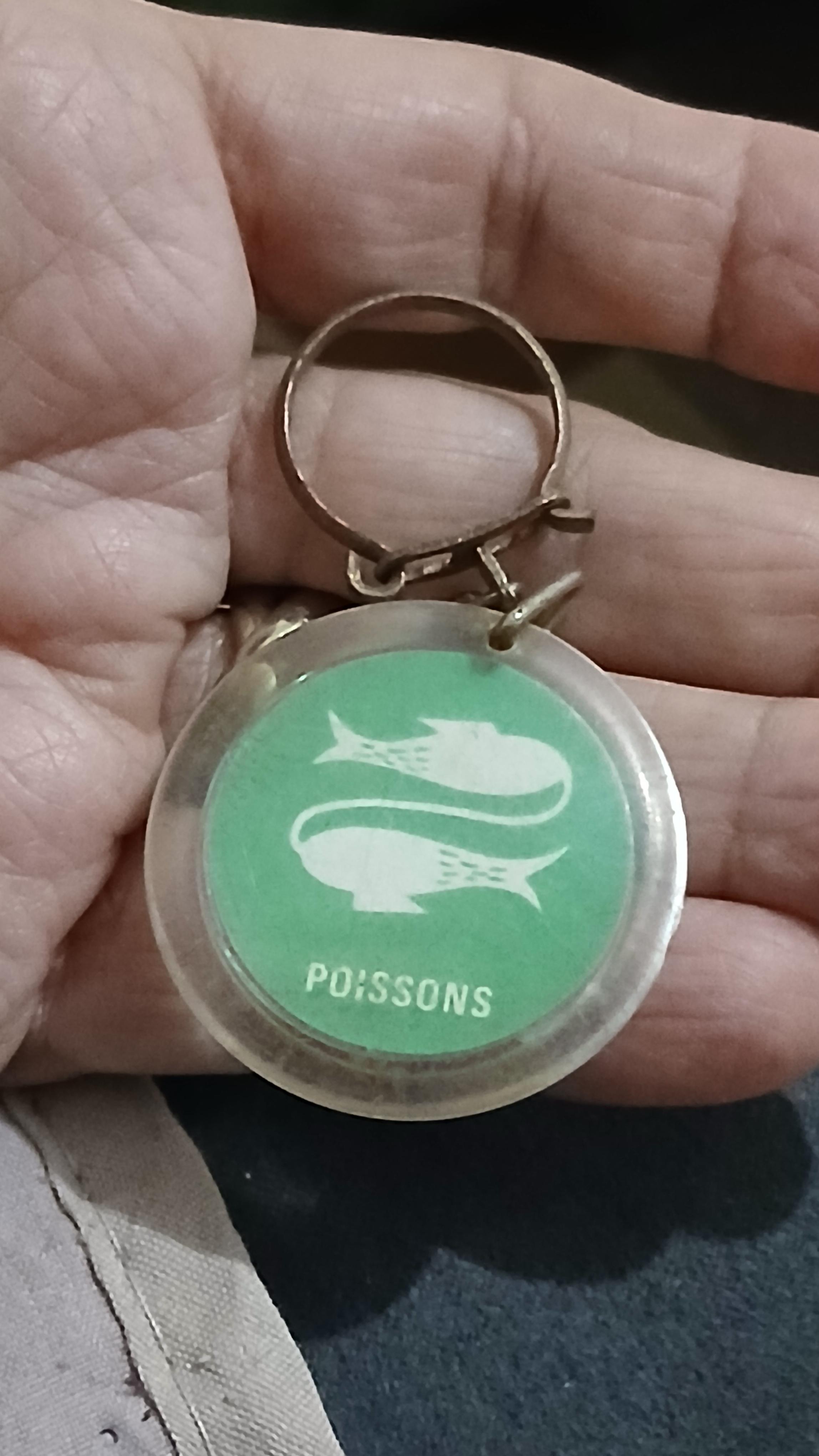 troc de troc reserver fidji porte clé image 0