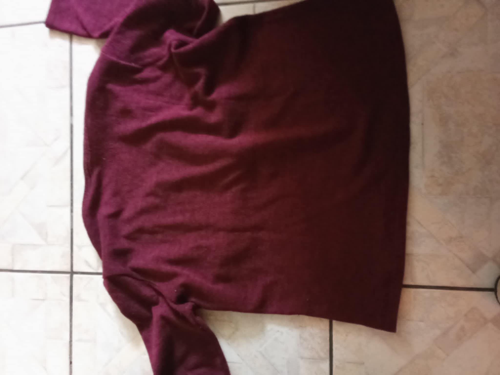 troc de troc pull mauve taille 46/48  marque pulo image 1