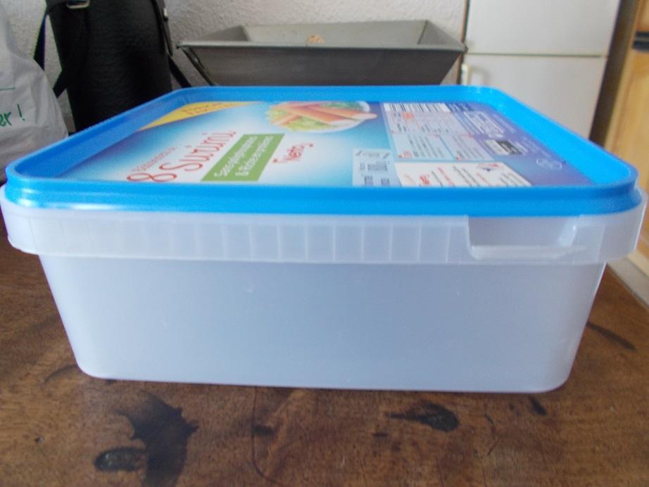 troc de troc boite en plastique image 0