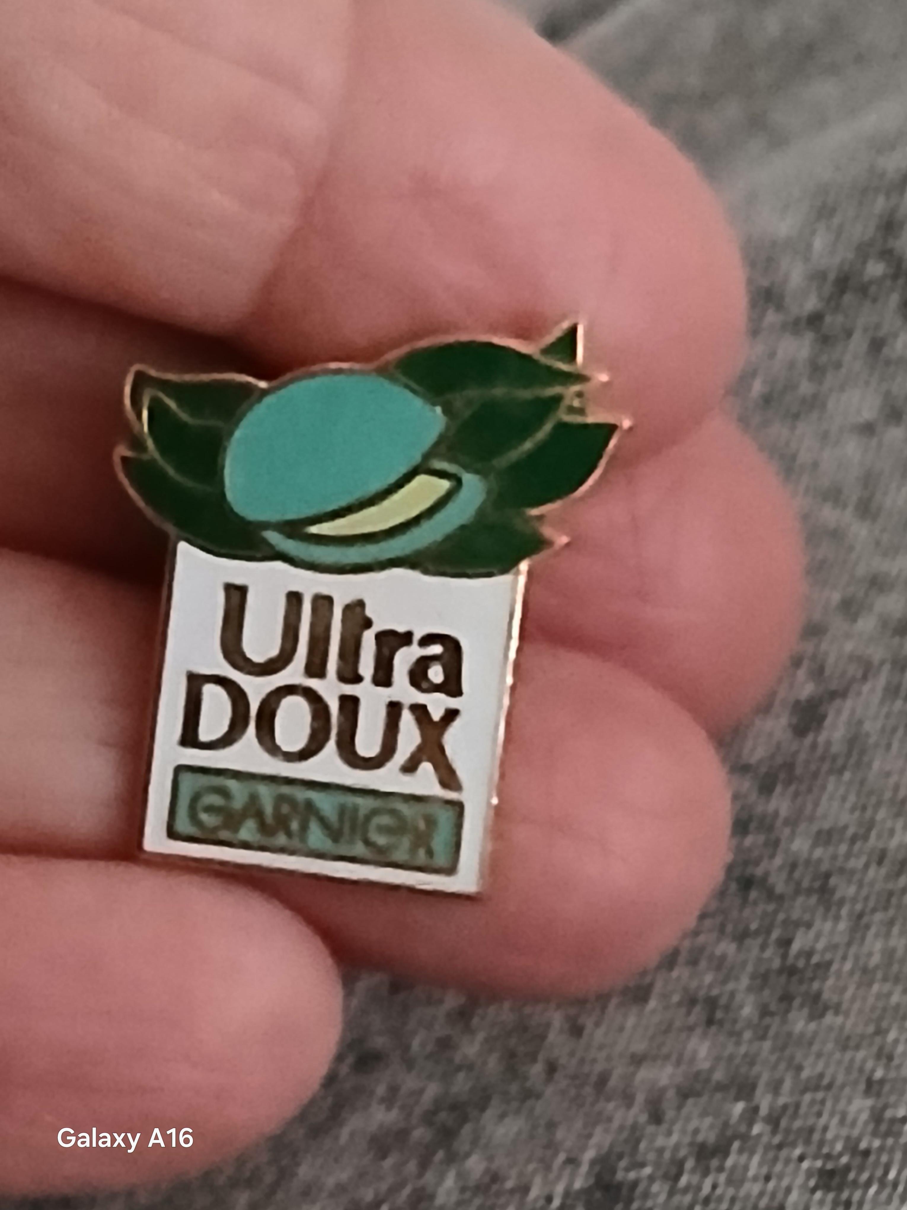 troc de troc un pins image 1