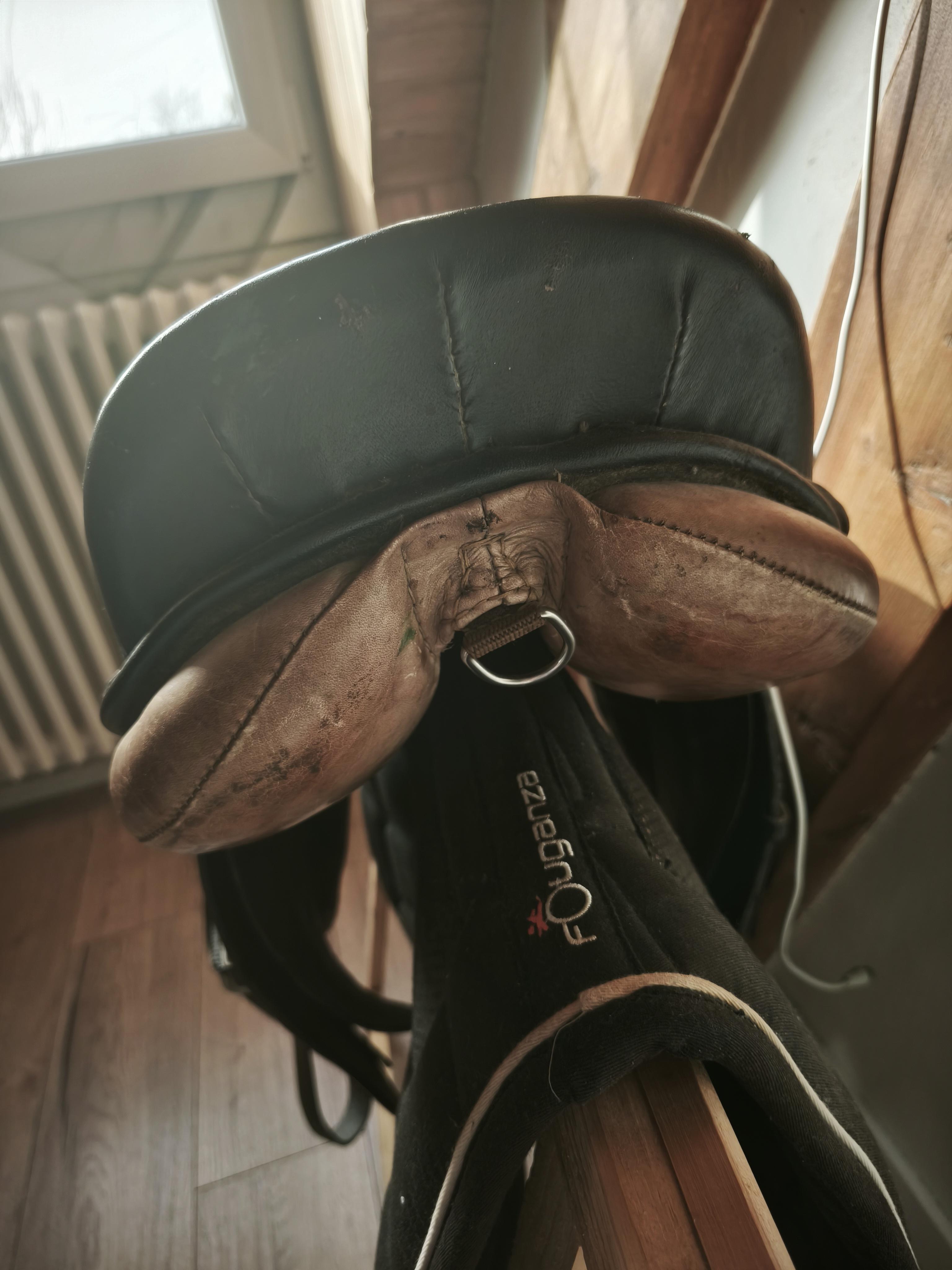 troc de troc selle pour décoration image 0