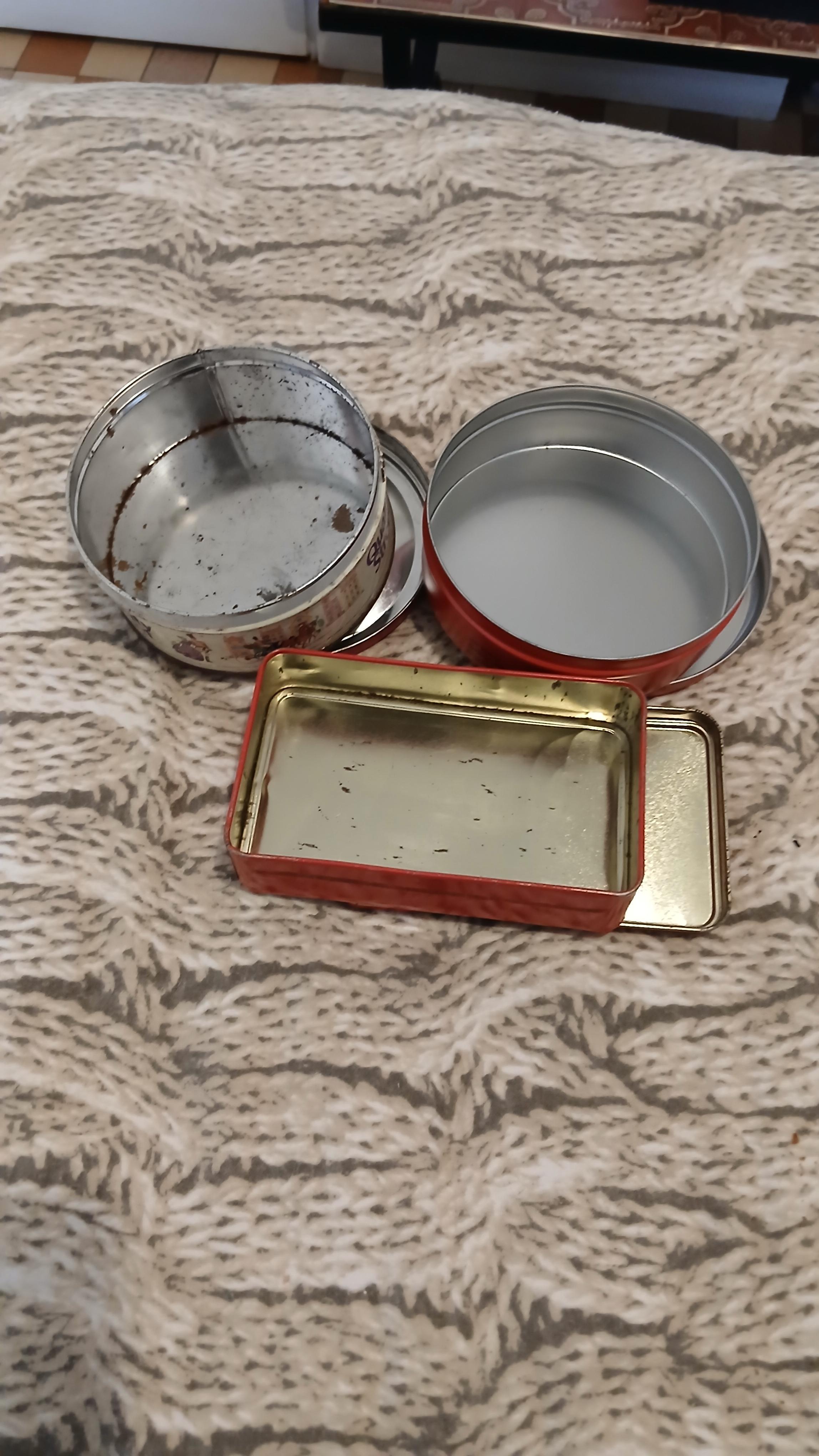 troc de troc lots de boîtes en fer image 1