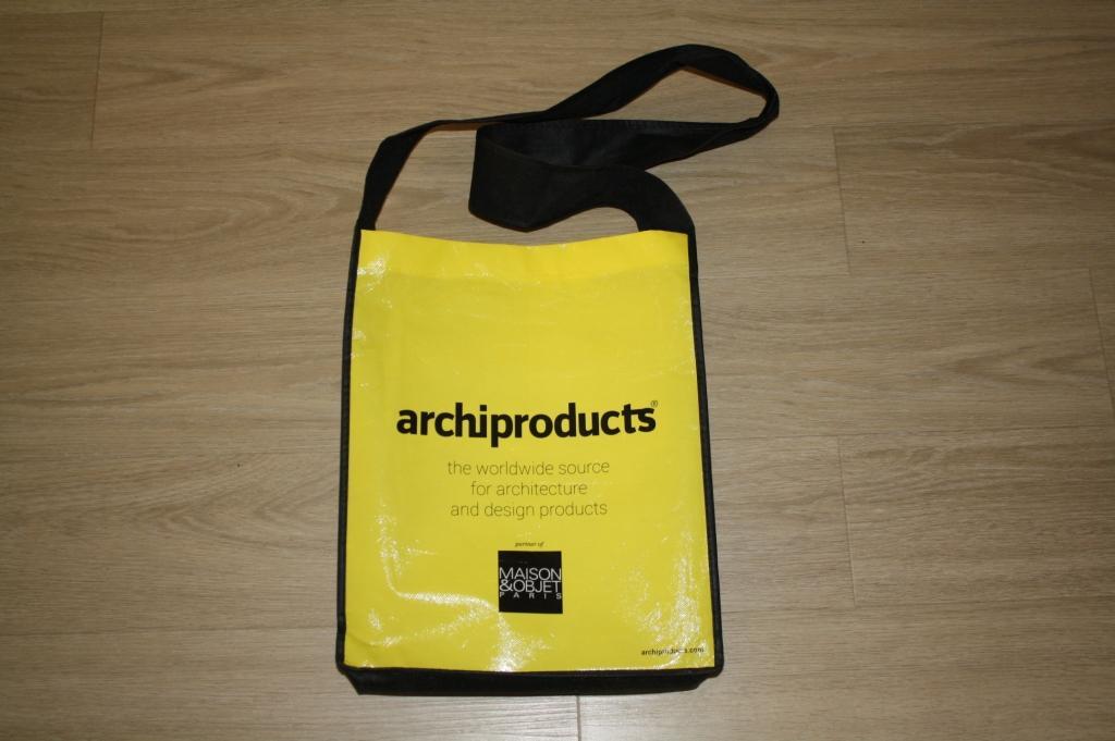 troc de troc tote bag image 0