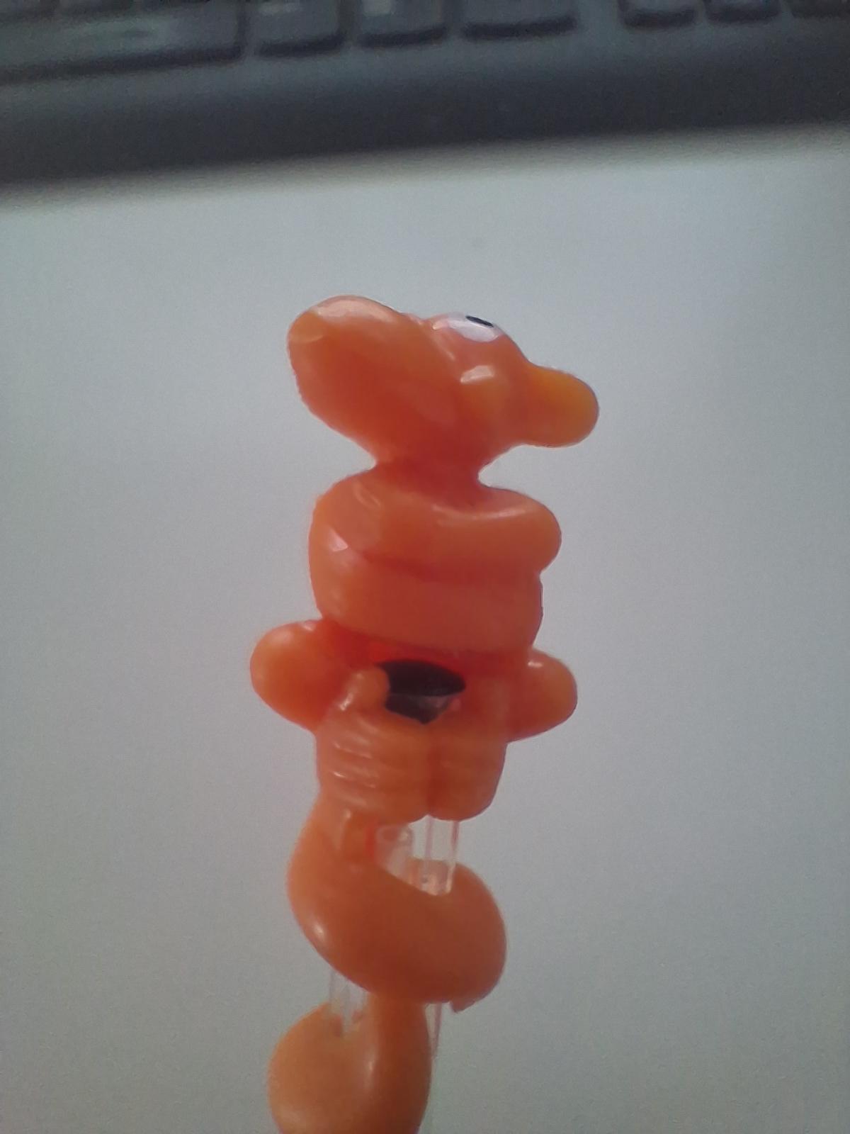 troc de troc kinder k04 76 singe embout stylo image 0