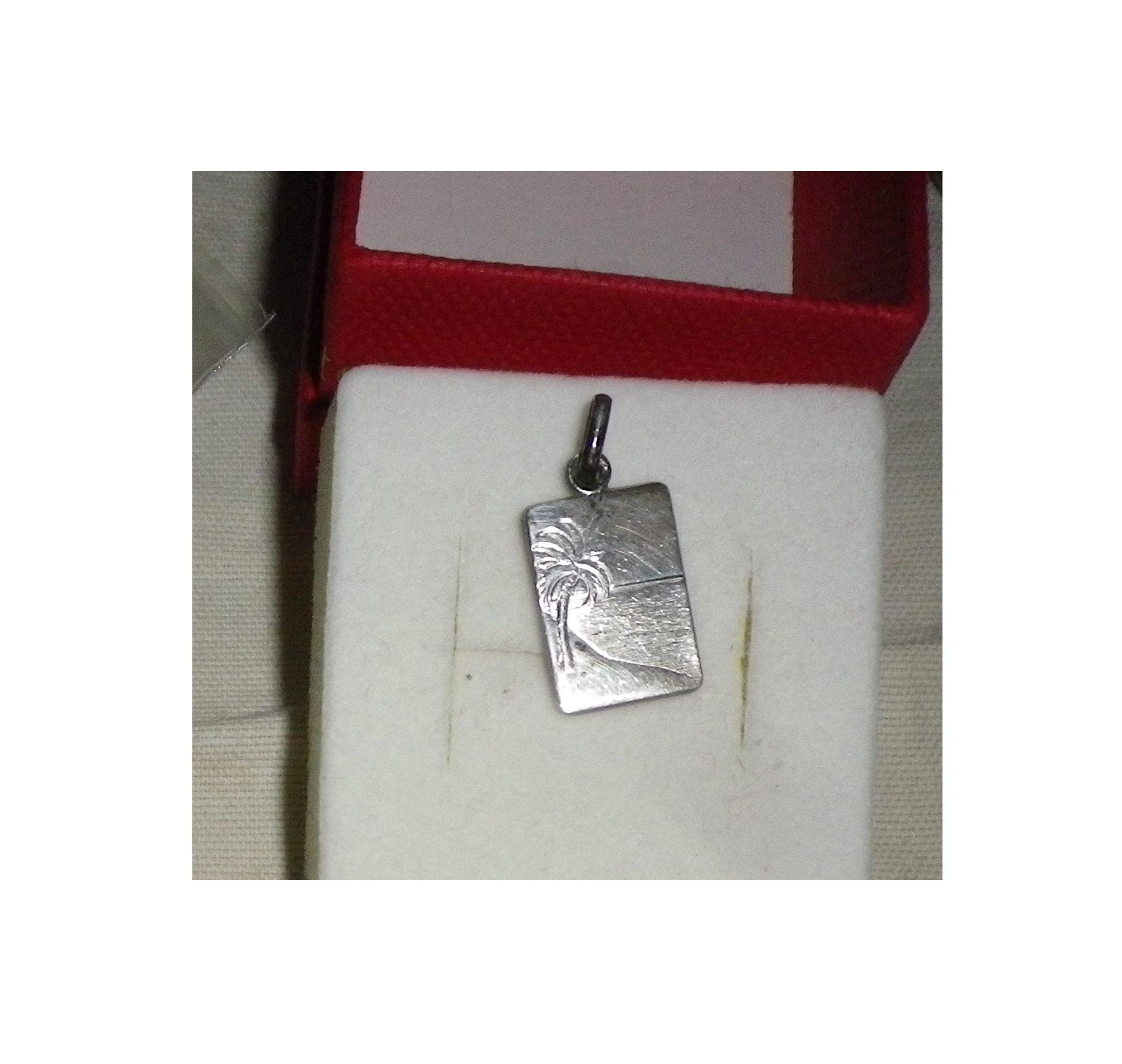 troc de troc échange pendentif carte postale image 0