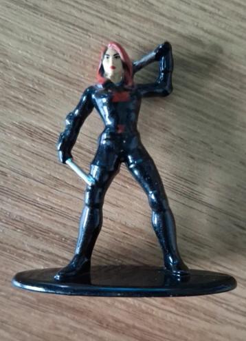 troc de troc *reserve* petite figurine métal marvel black widow image 0