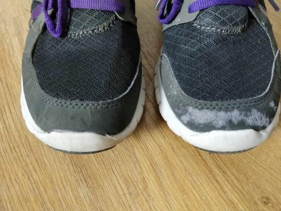 troc de troc don baskets noires et violettes image 1