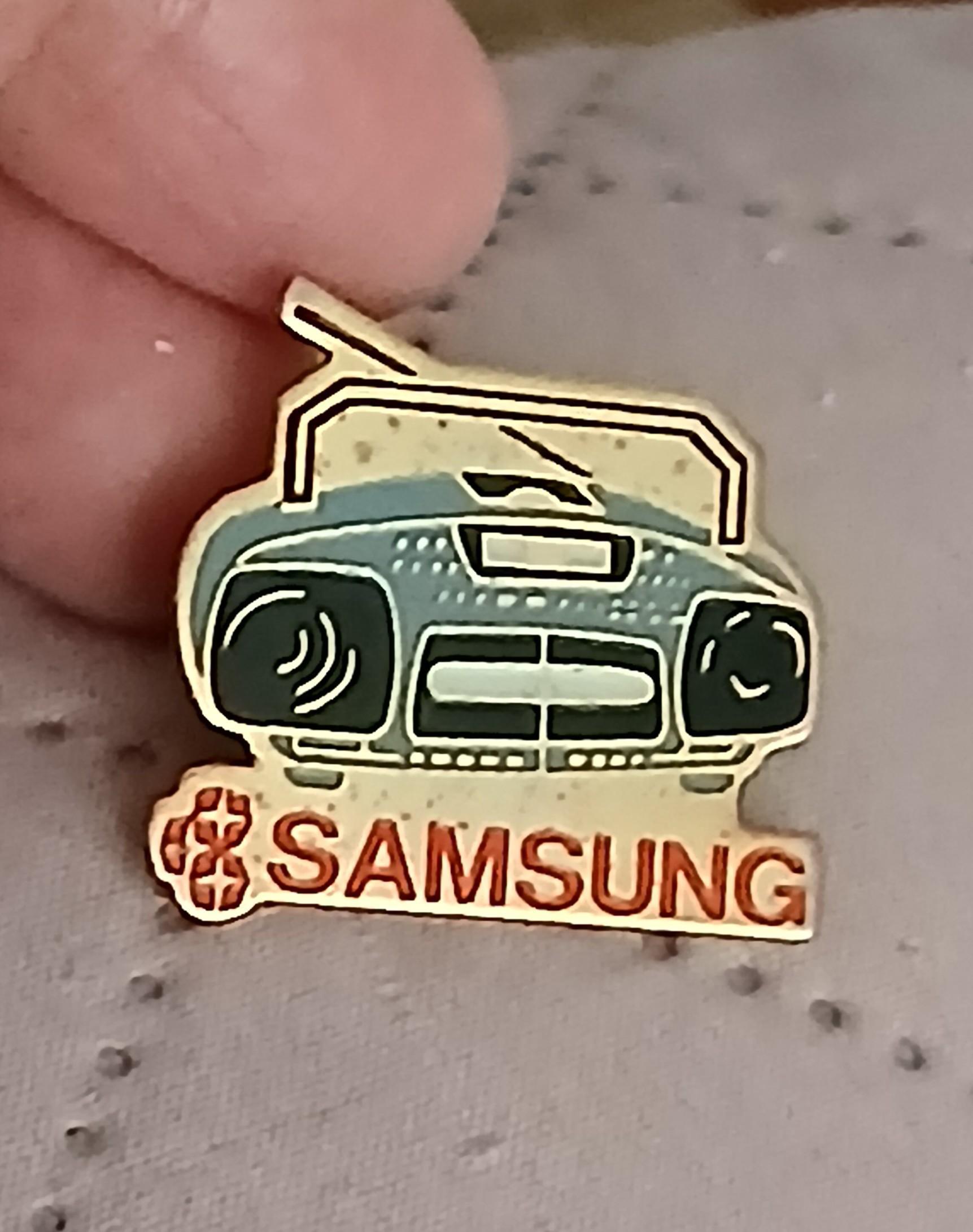 troc de troc reserver. pins ' samsung ' image 1