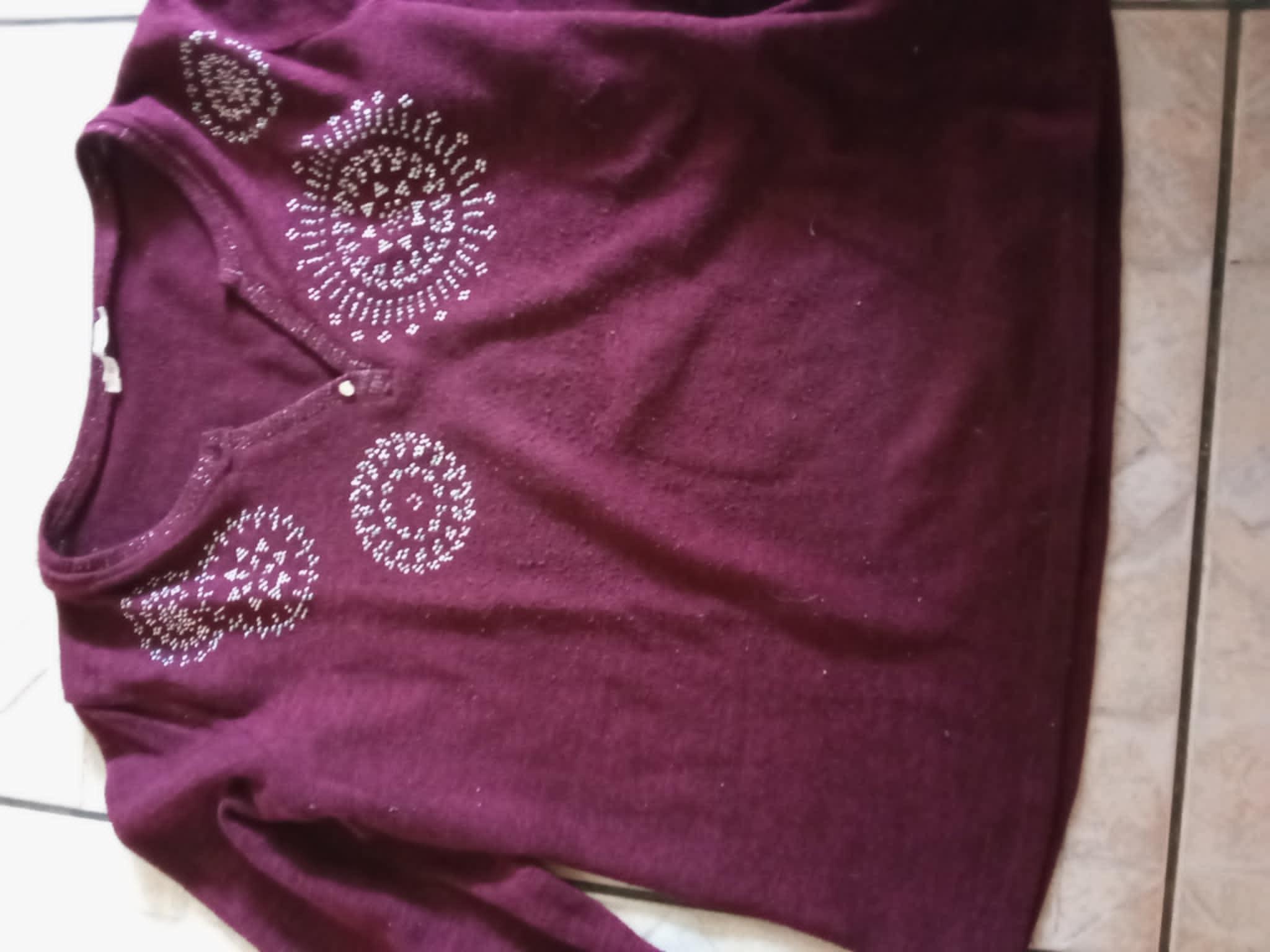 troc de troc pull mauve taille 46/48  marque pulo image 0