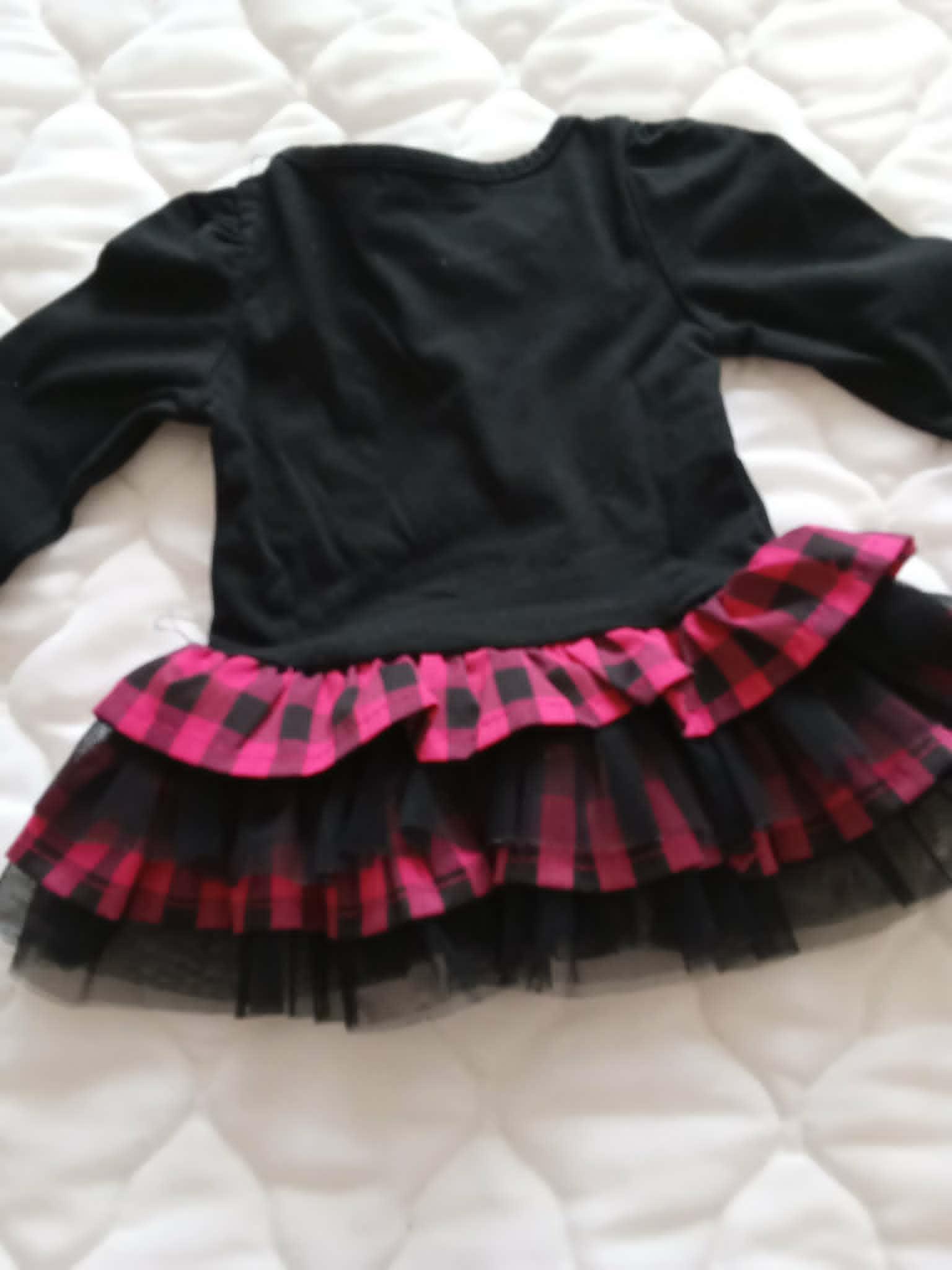 troc de troc robe neuf  6 mois chicappie image 1