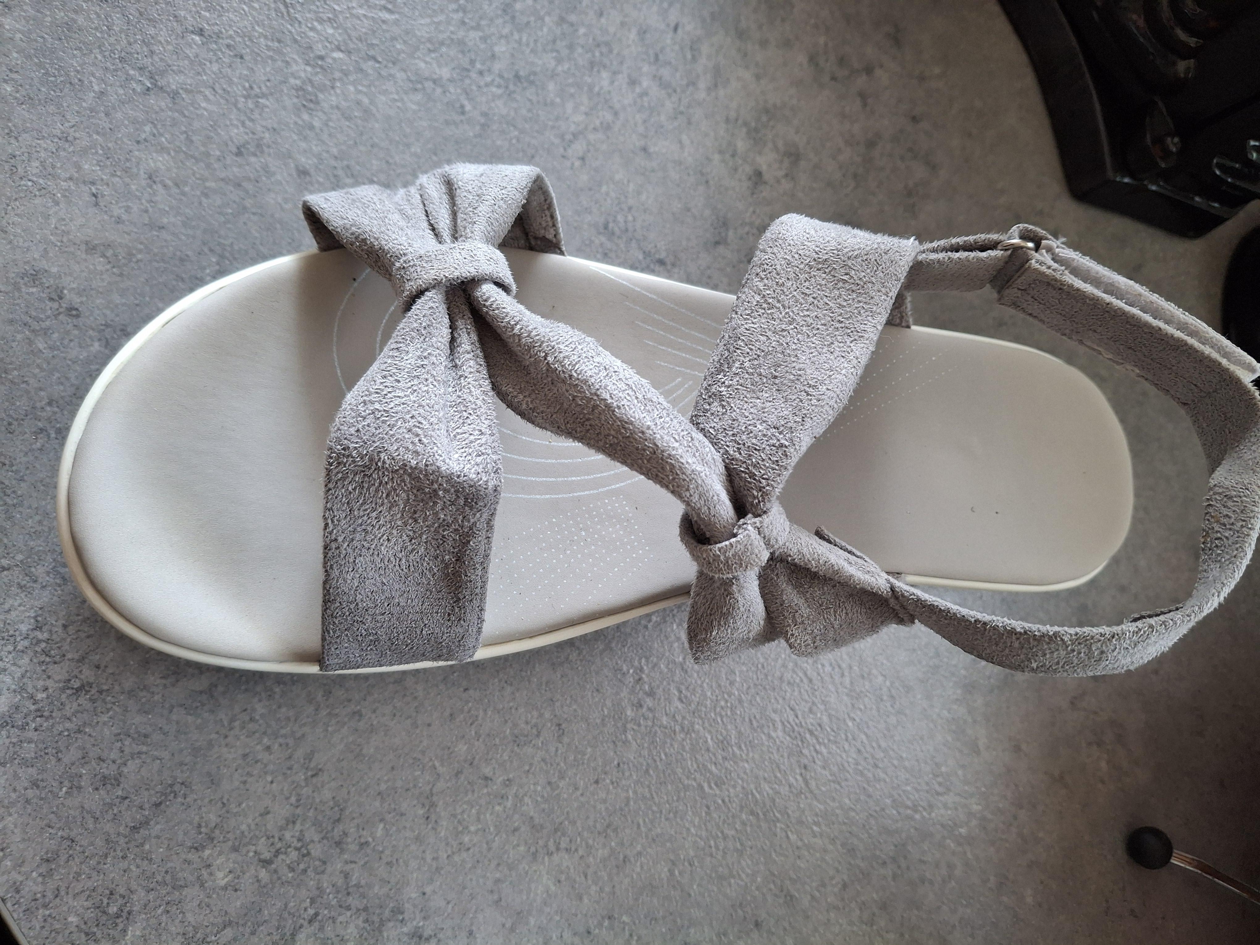 troc de troc reserve nus pieds en taille 40 image 0